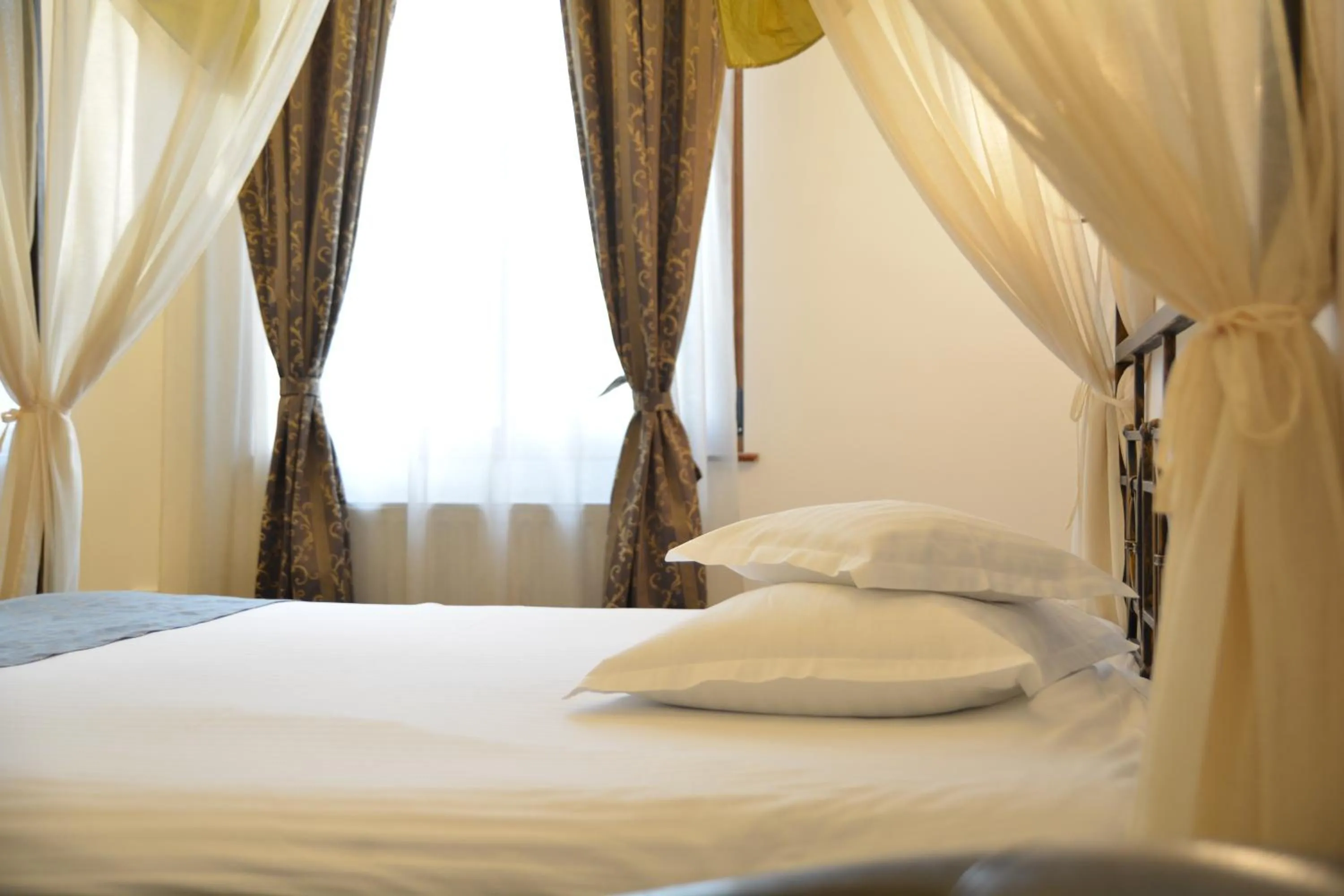 Bedroom, Bed in Hanul Fullton