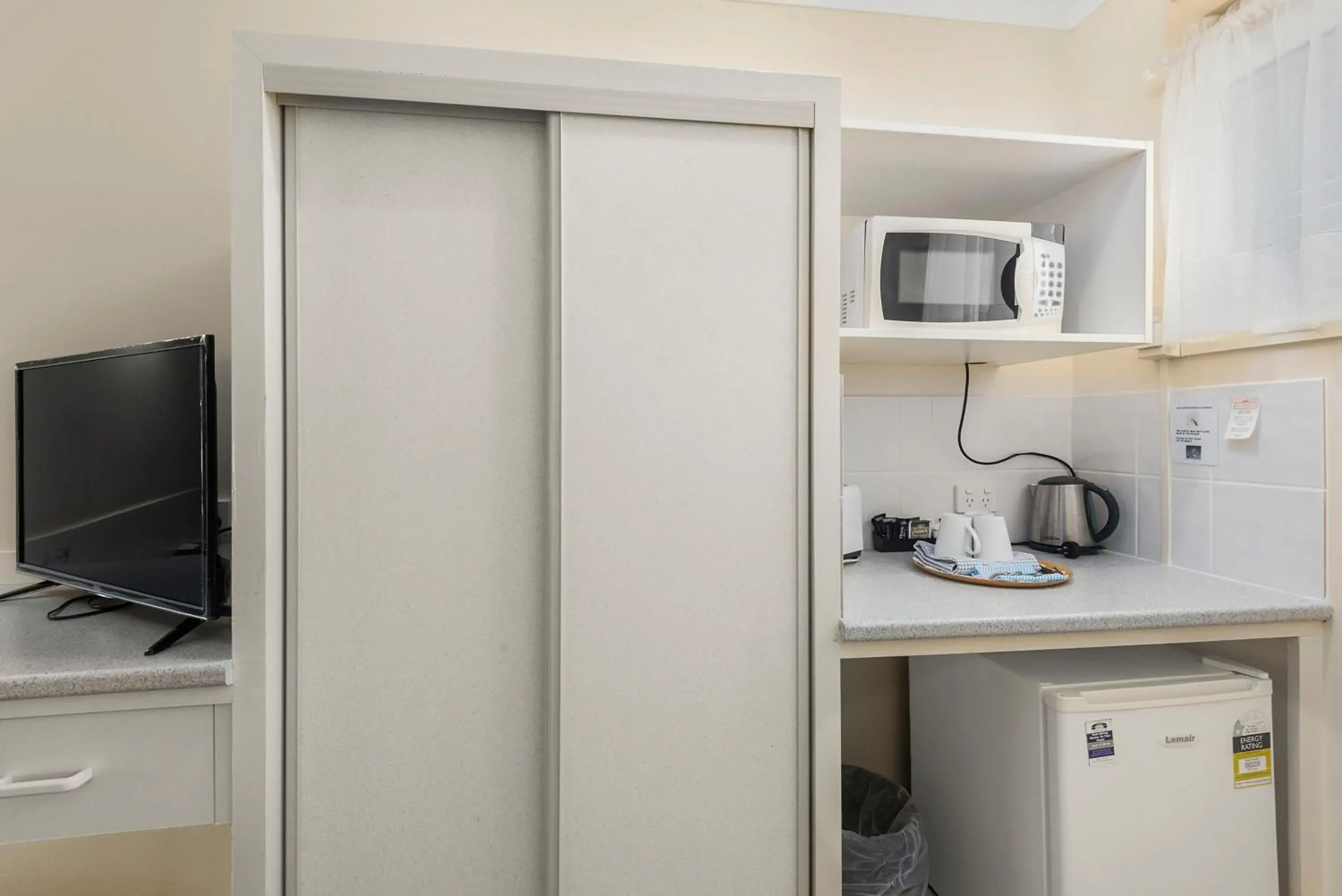 Twin Room in Whiteoaks Motel & Lodges Twin Room in Whiteoaks Motel & Lodges