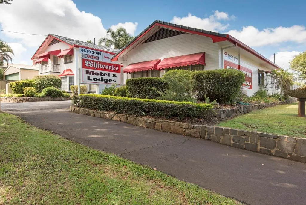 Facade/entrance in Whiteoaks Motel & Lodges