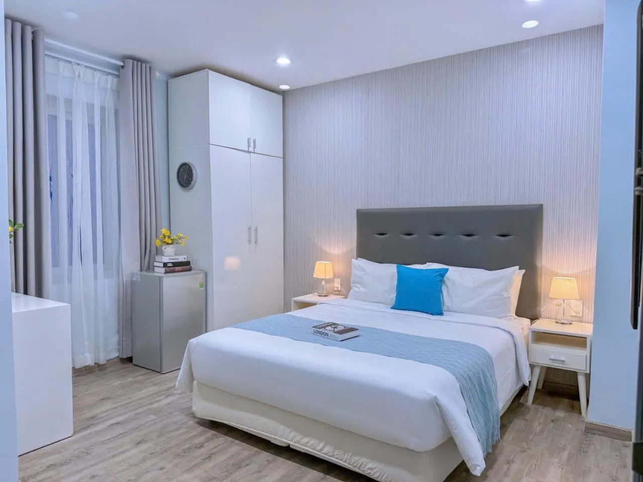 Bed in The Wind Mountainside Hotel