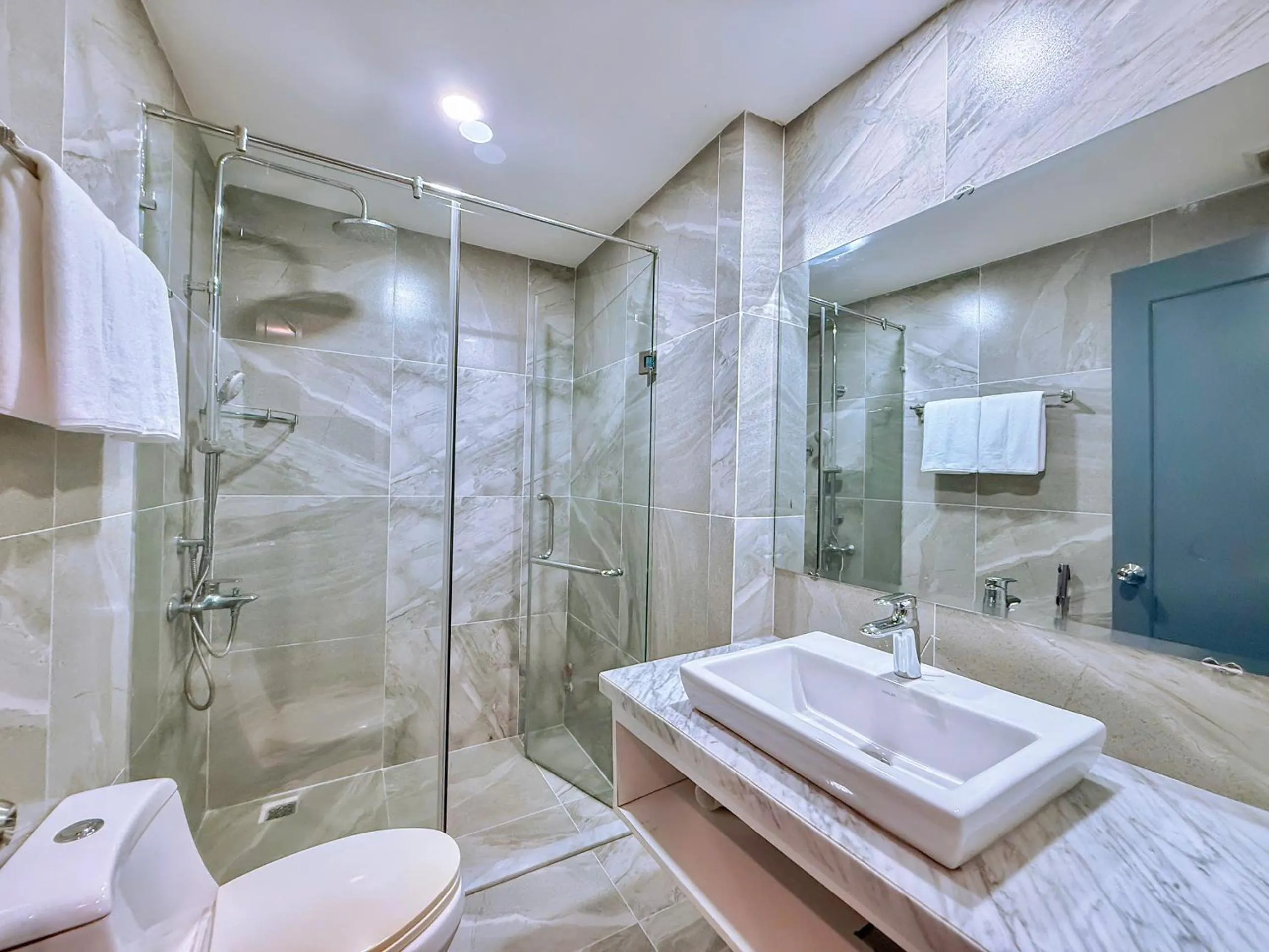 The Wind Mountainside Hotel