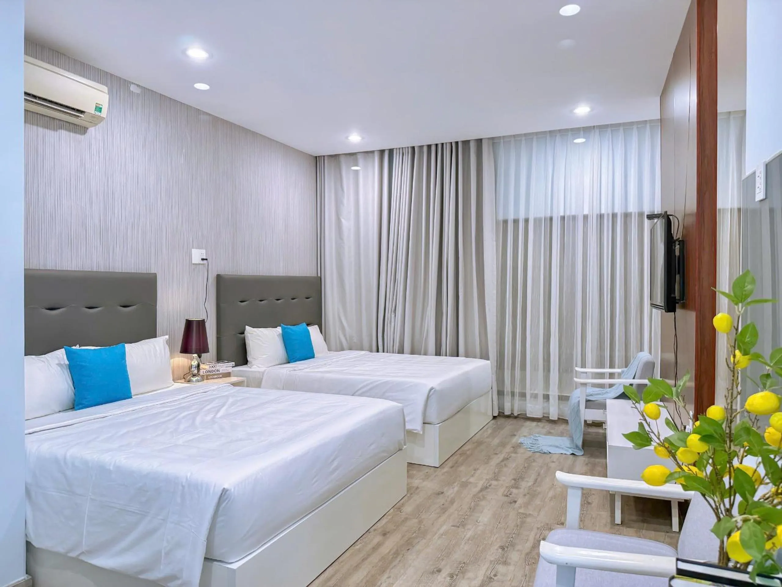 Bed in The Wind Mountainside Hotel