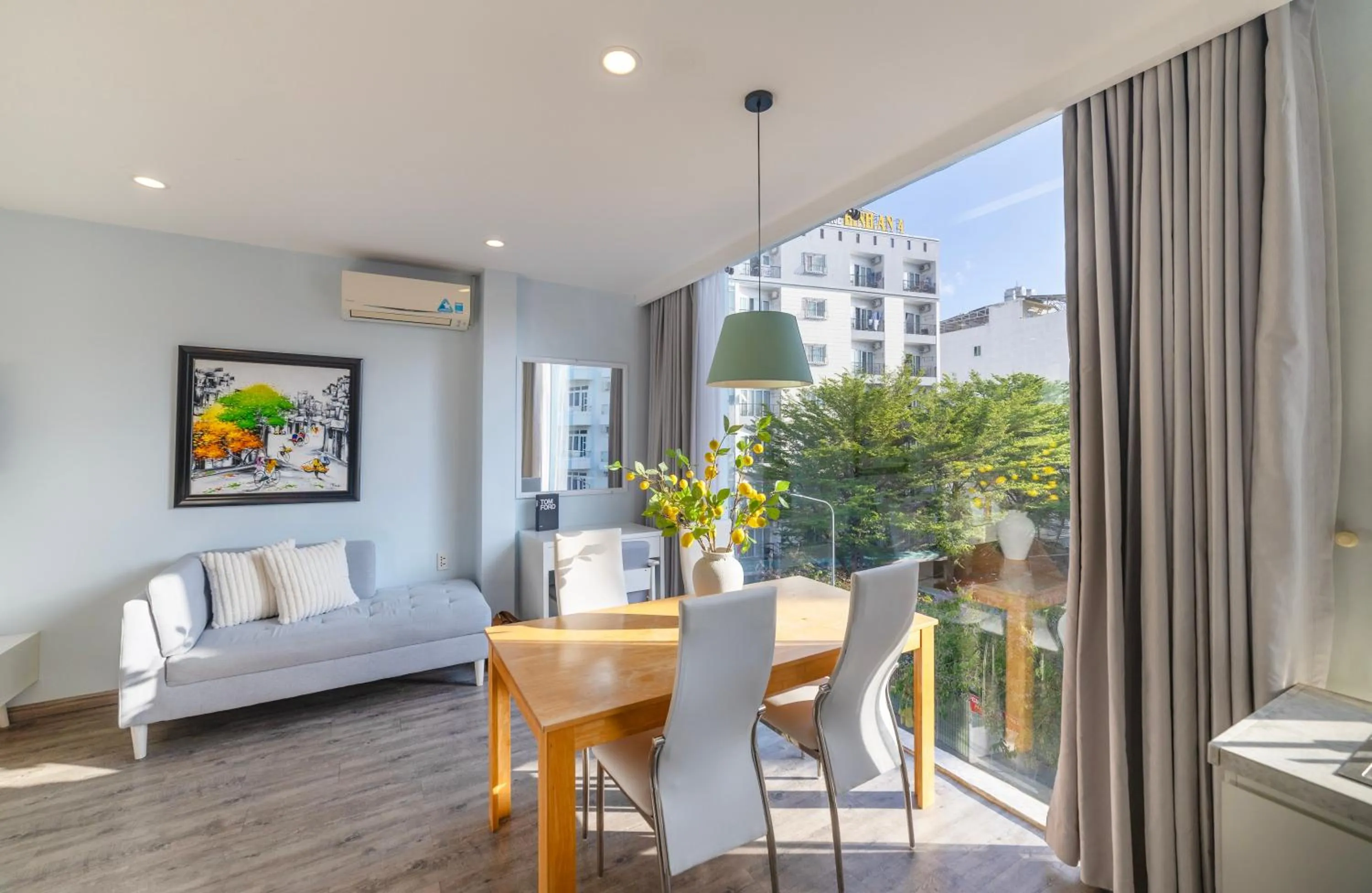 Dining area in Hese Boutique Hotel & Apartment