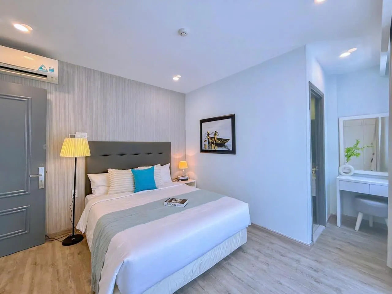 Bed in The Wind Mountainside Hotel