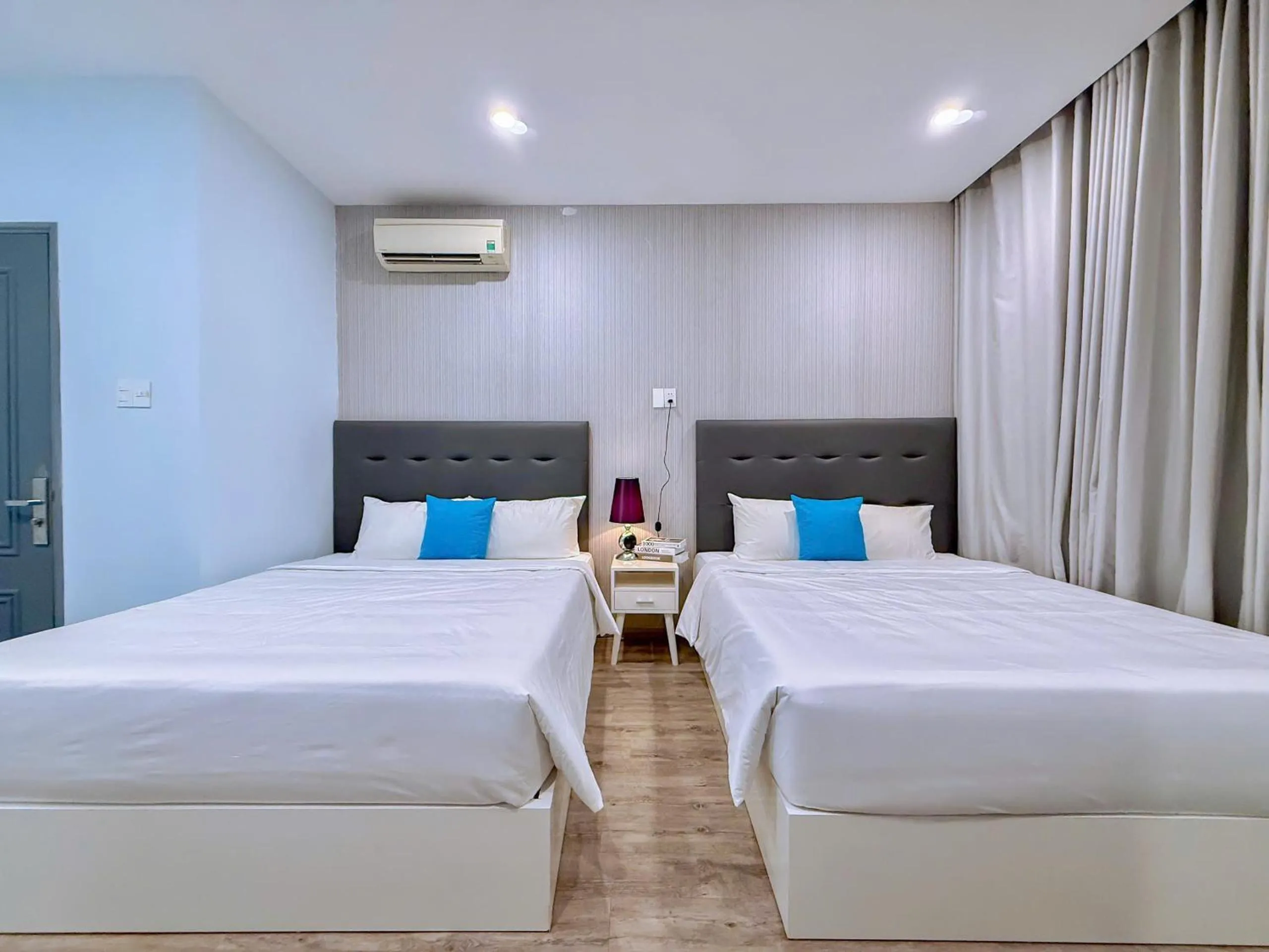 Bed in The Wind Mountainside Hotel