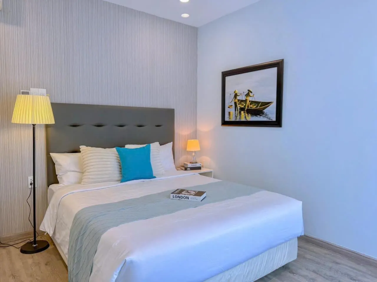 Bed in The Wind Mountainside Hotel