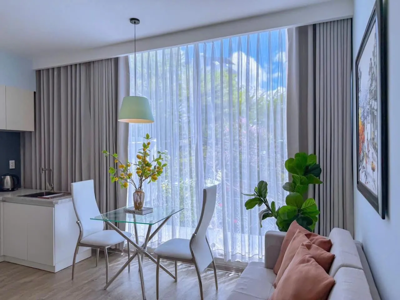 The Wind Mountainside Hotel