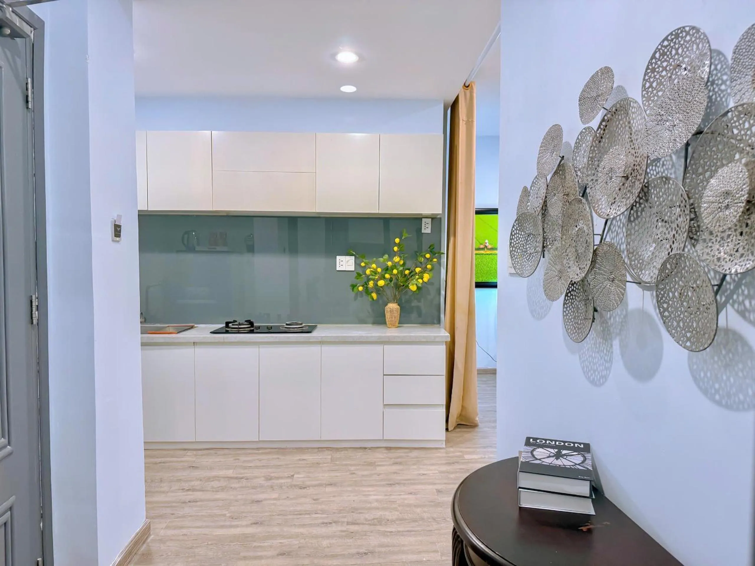 Kitchen or kitchenette in Hese Boutique Hotel & Apartment