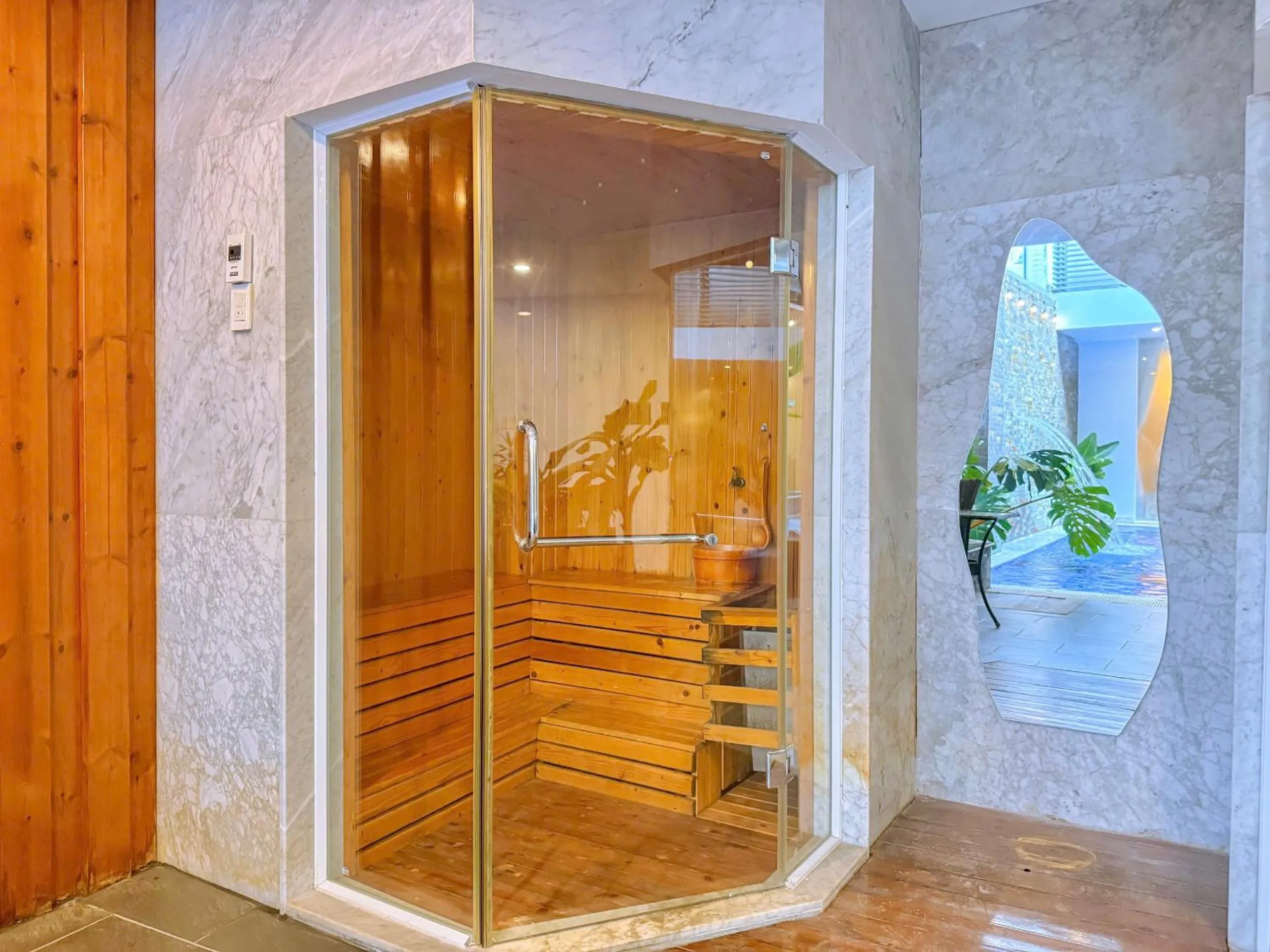 The Wind Mountainside Hotel