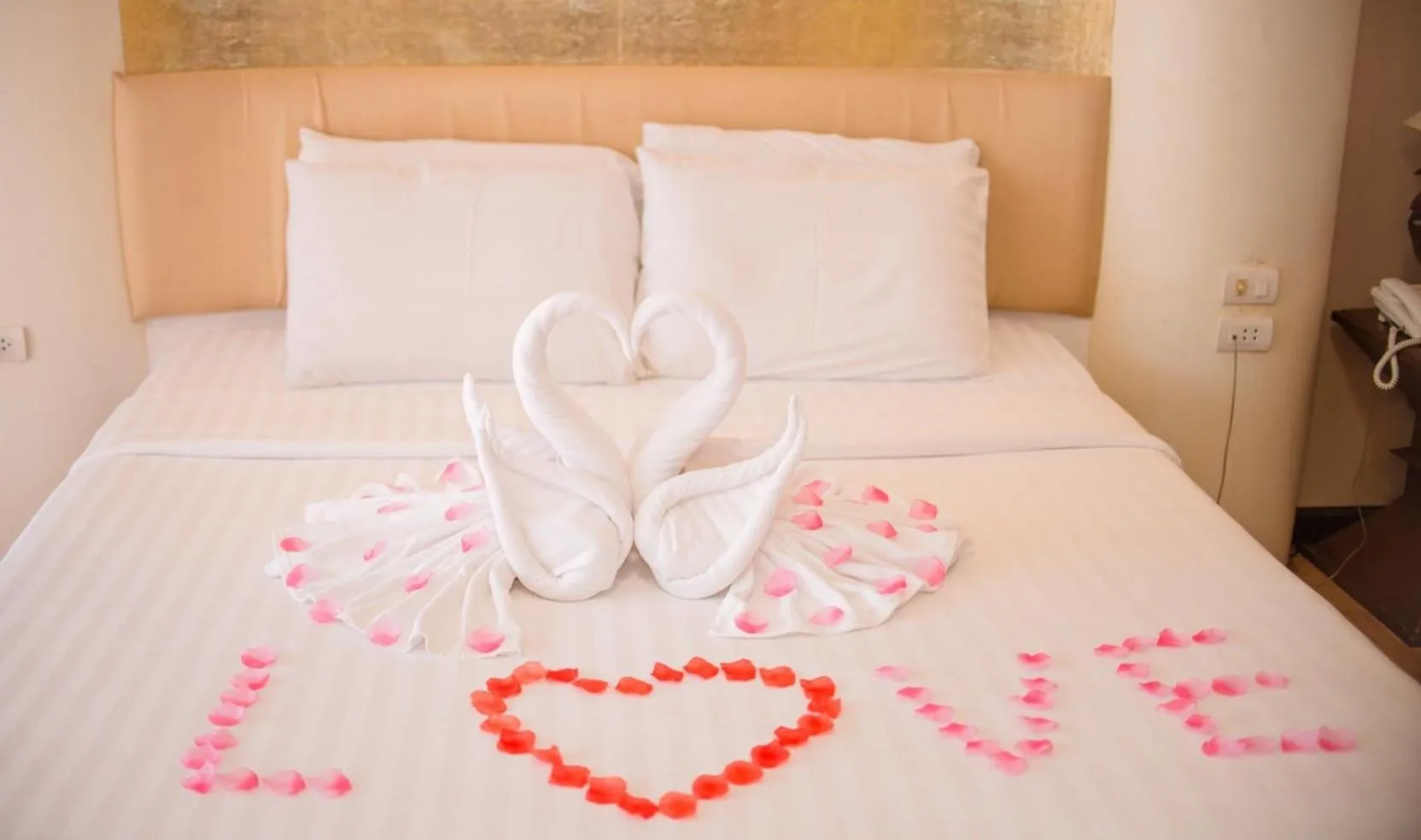 wedding, Bed in Kasalong Resort and Spa Pattaya