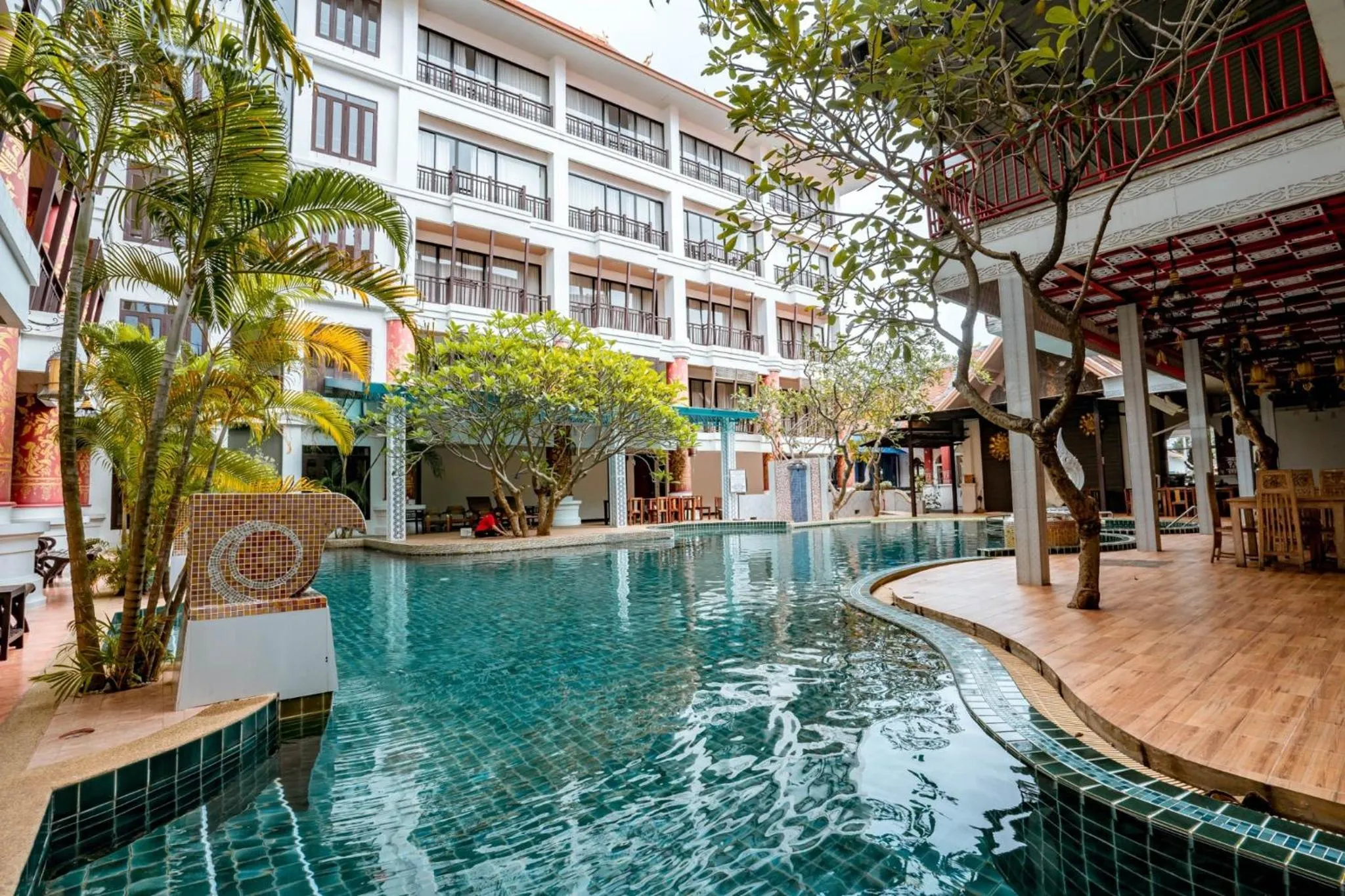 Swimming pool in Kasalong Resort and Spa Pattaya