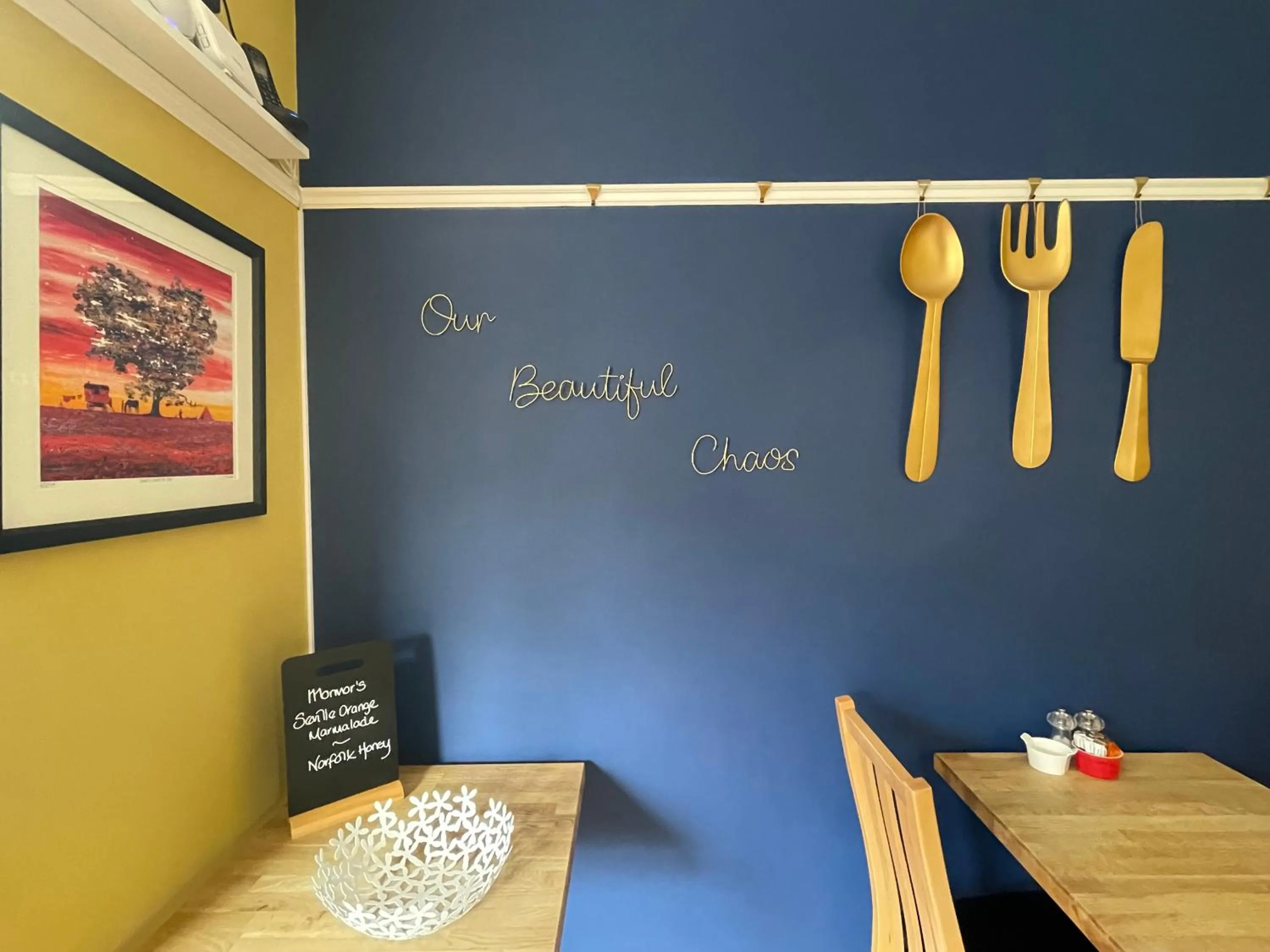 Breakfast in Holway House