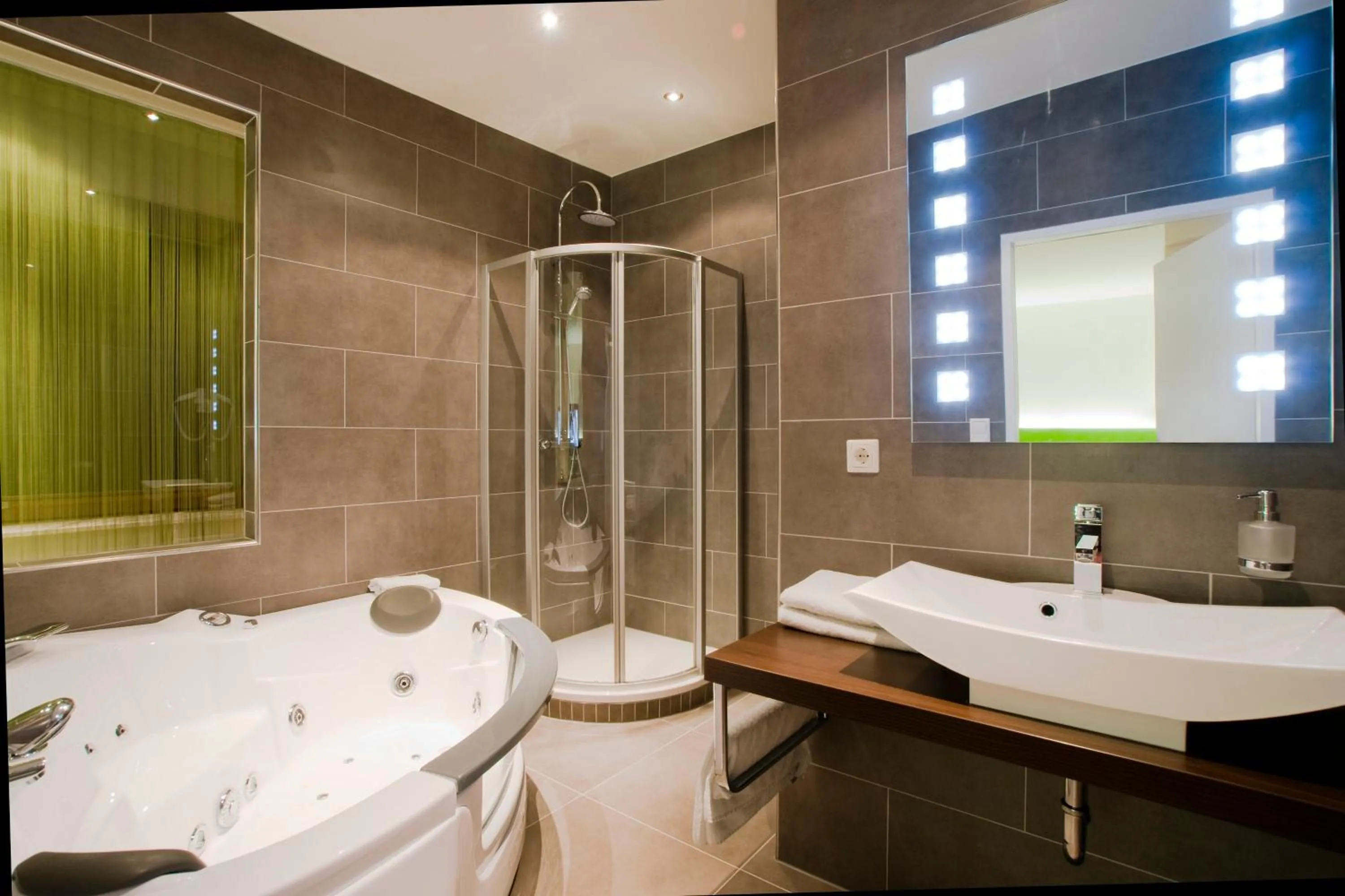 Bathroom in Hotel Restaurant Pusswald