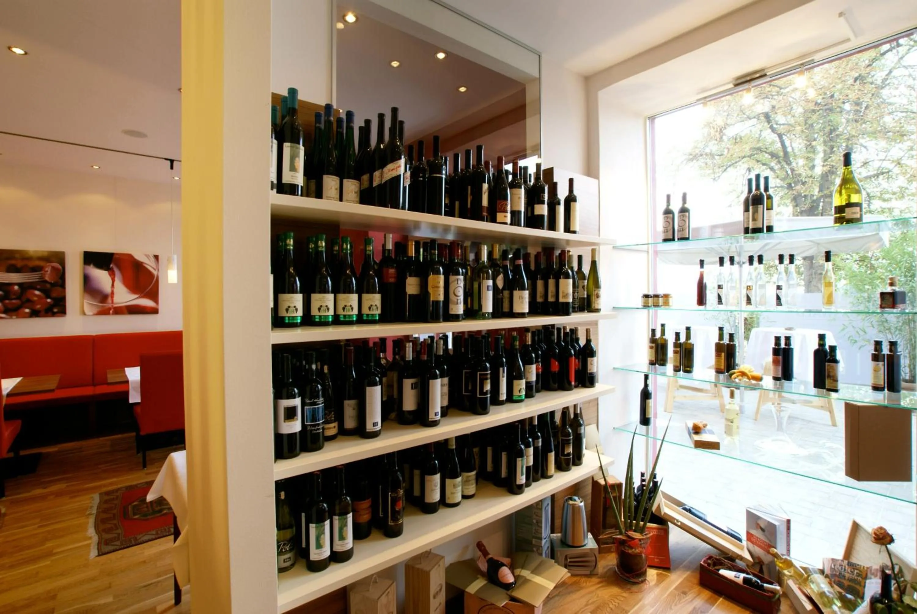 Drinks in Hotel Restaurant Pusswald