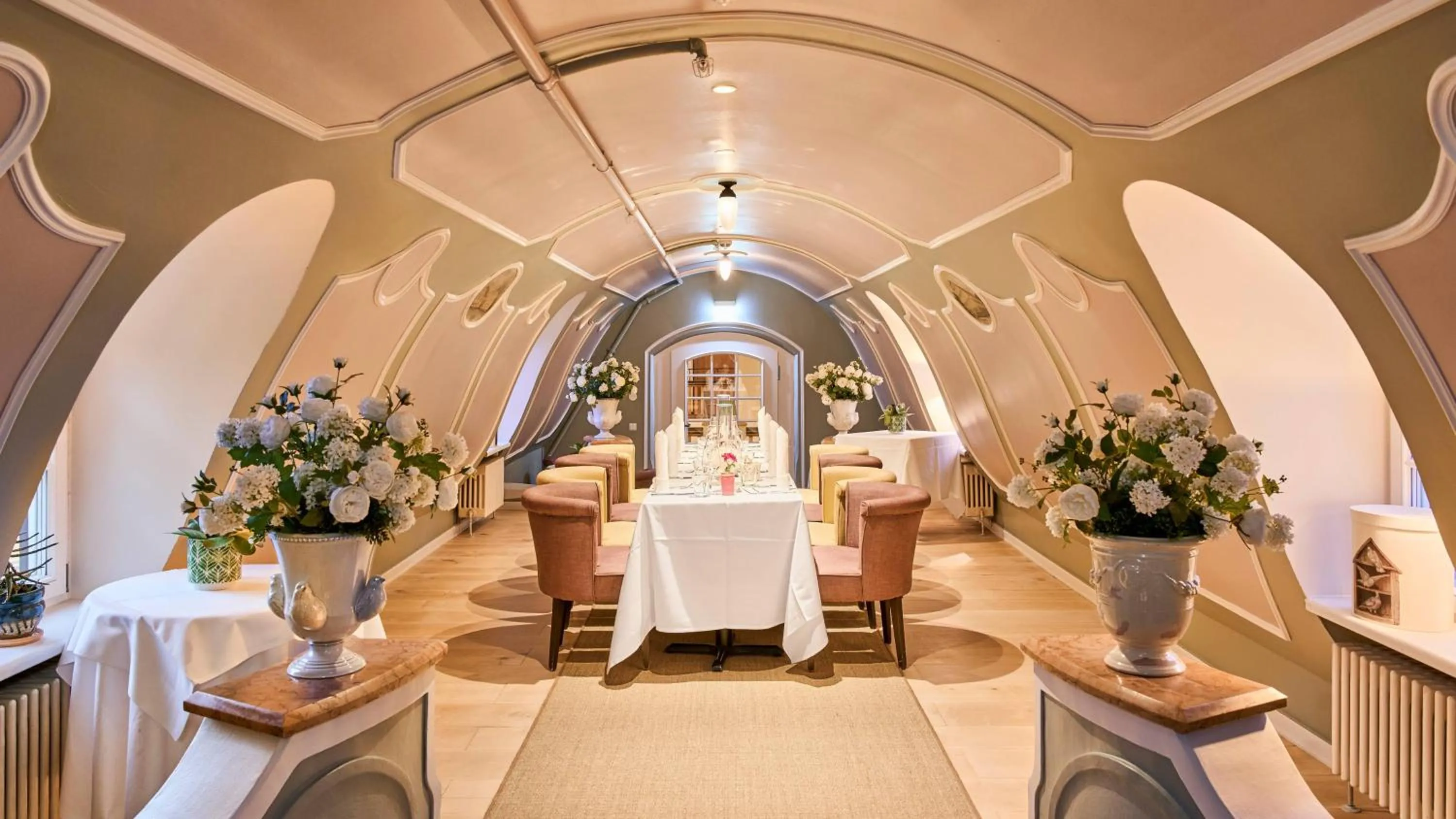 Restaurant/places to eat in Hotel Gutsgasthof Stangl