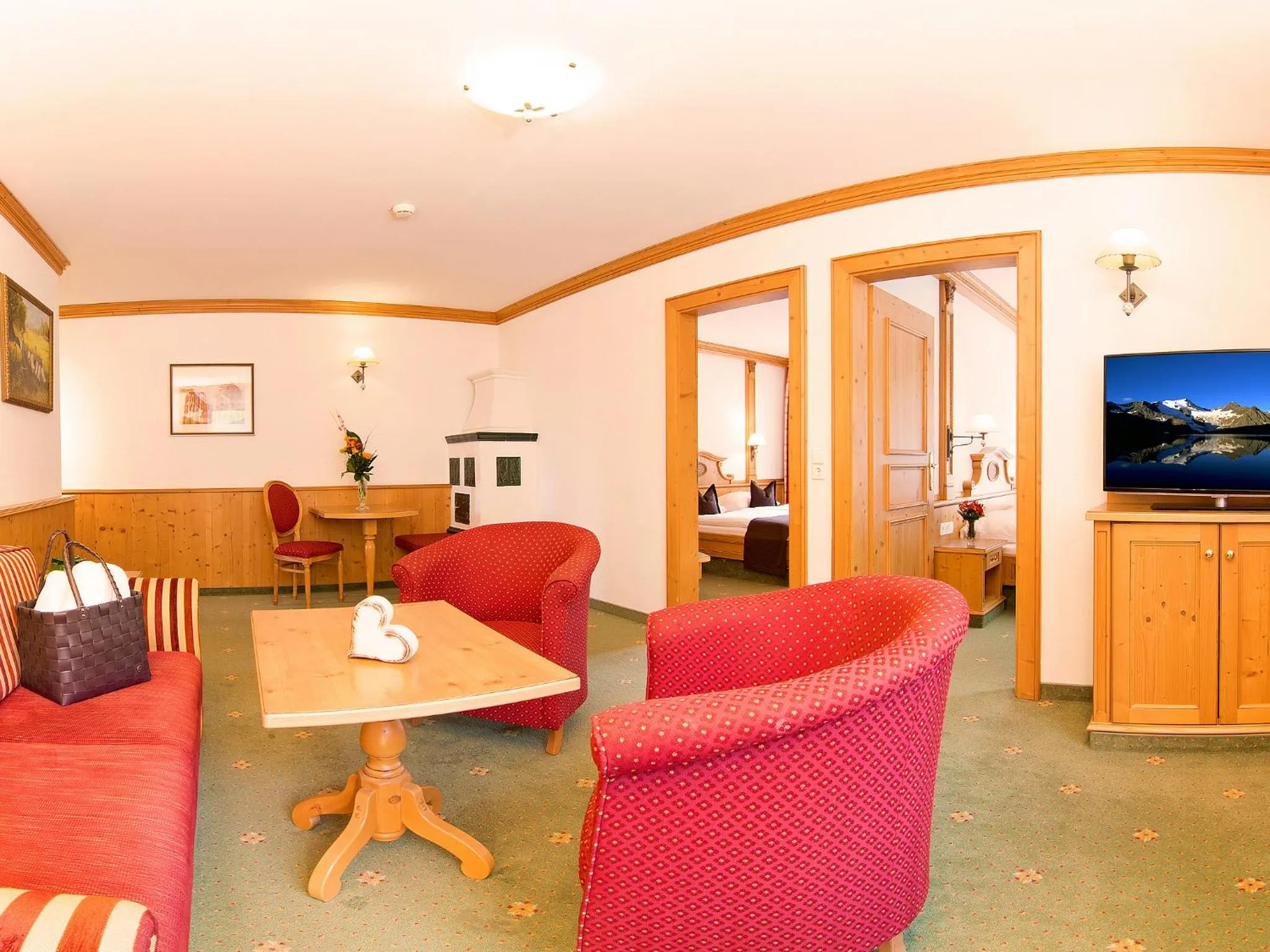 Living room in Alpenhotel Tirolerhof