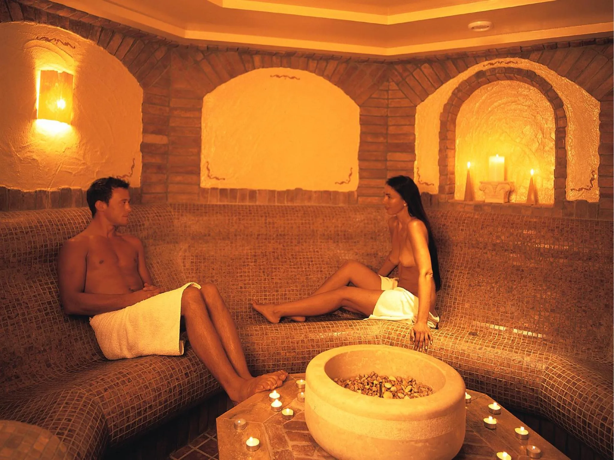 Sauna in Alpenhotel Tirolerhof