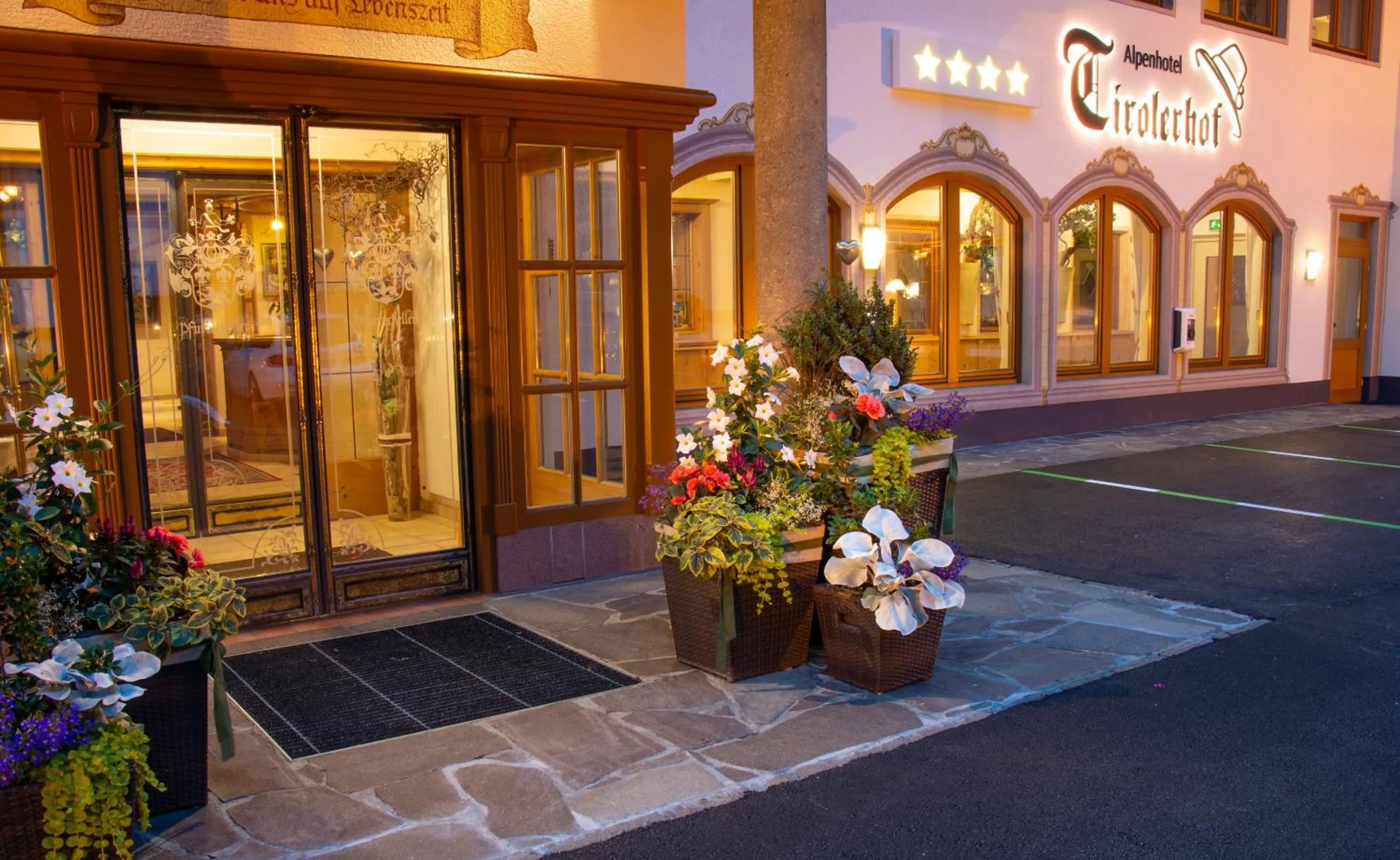 Property building in Alpenhotel Tirolerhof