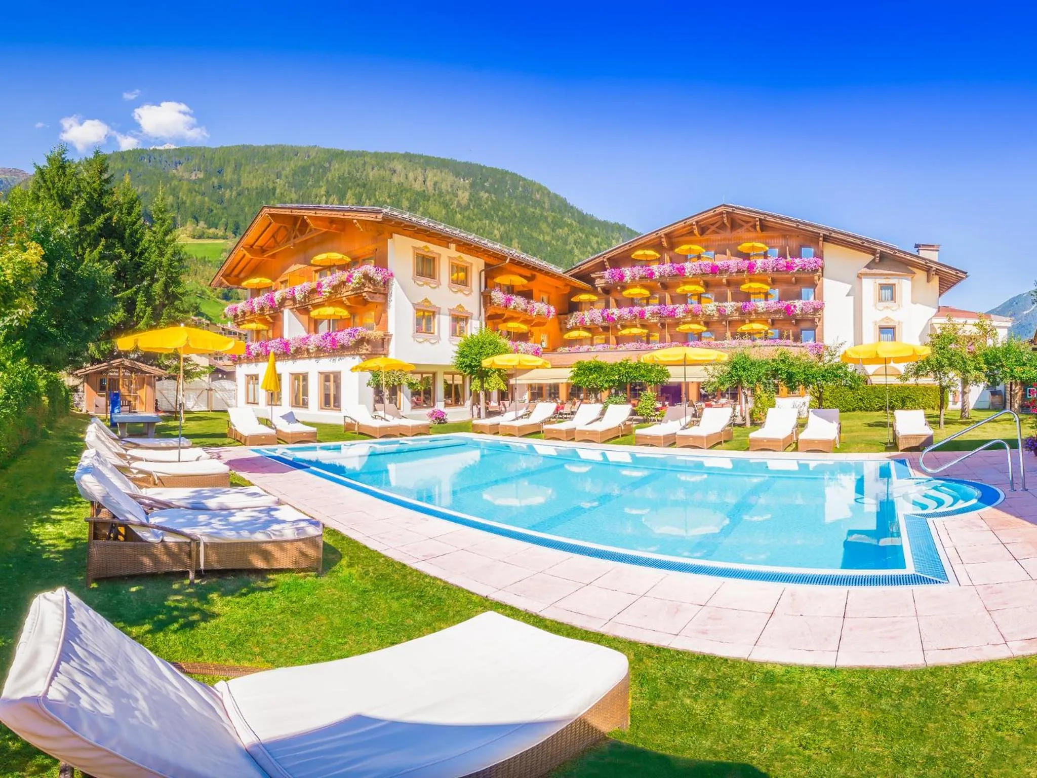 Property building in Alpenhotel Tirolerhof