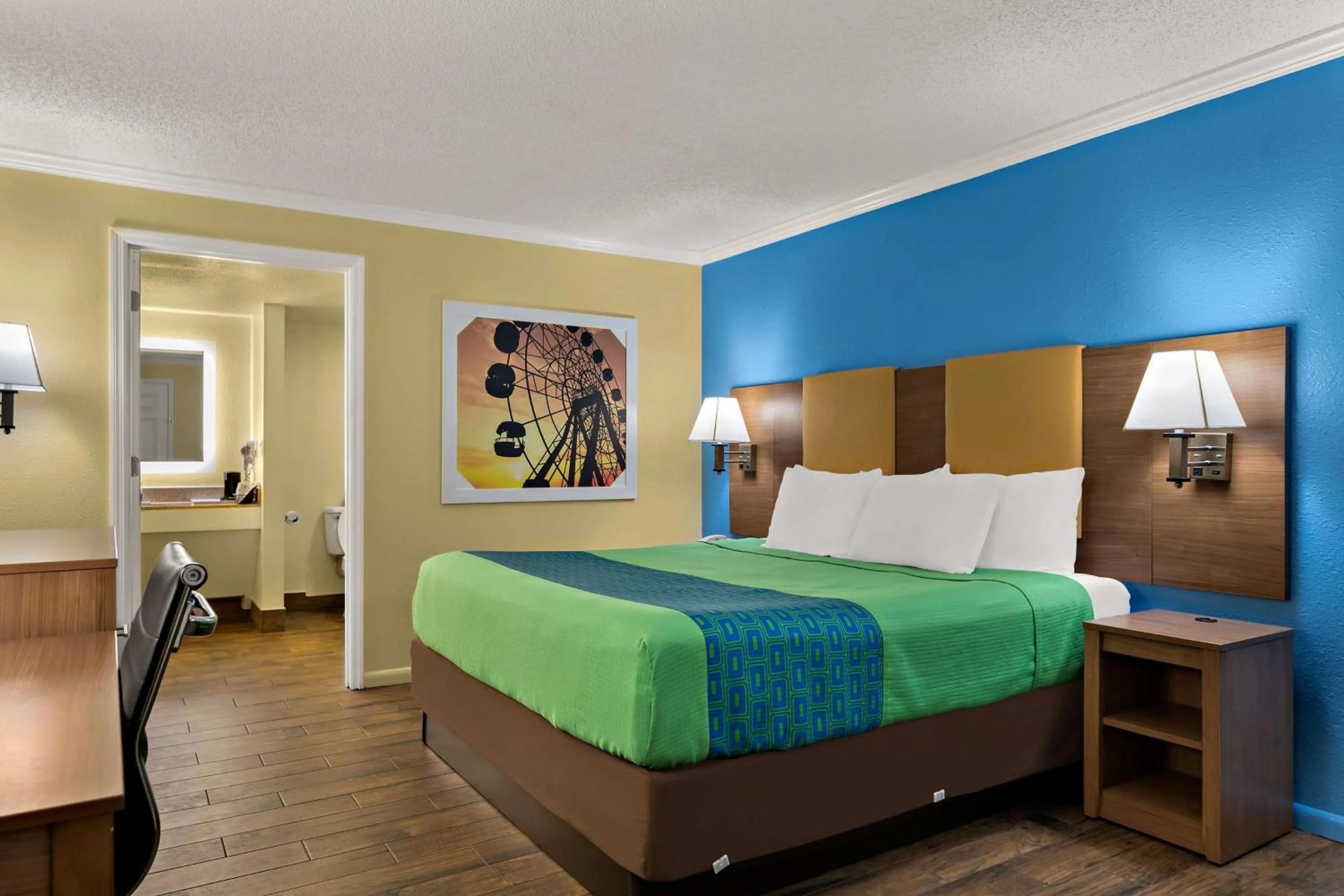 Bedroom, Bed in SureStay Hotel by Best Western Clermont Theme Park West