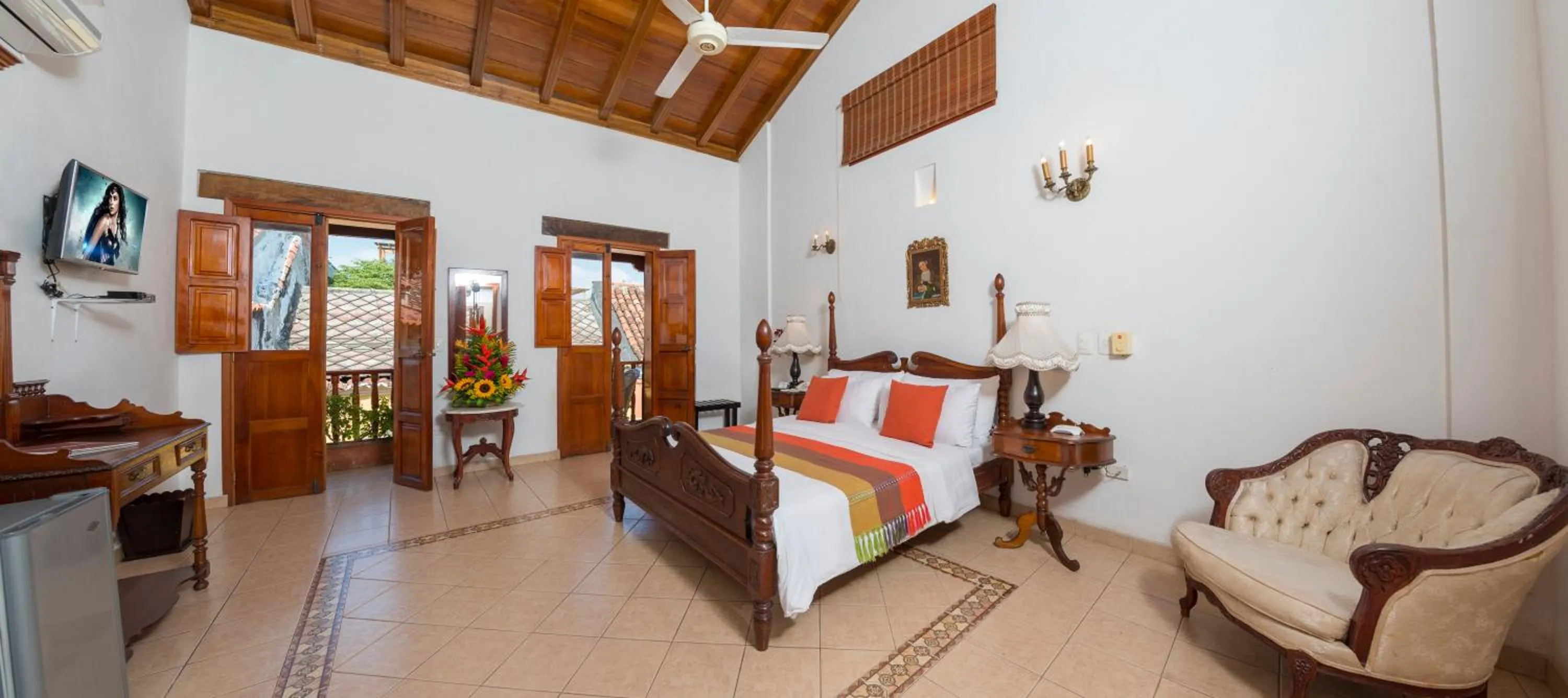 Shower, Bed in Casa Del Curato