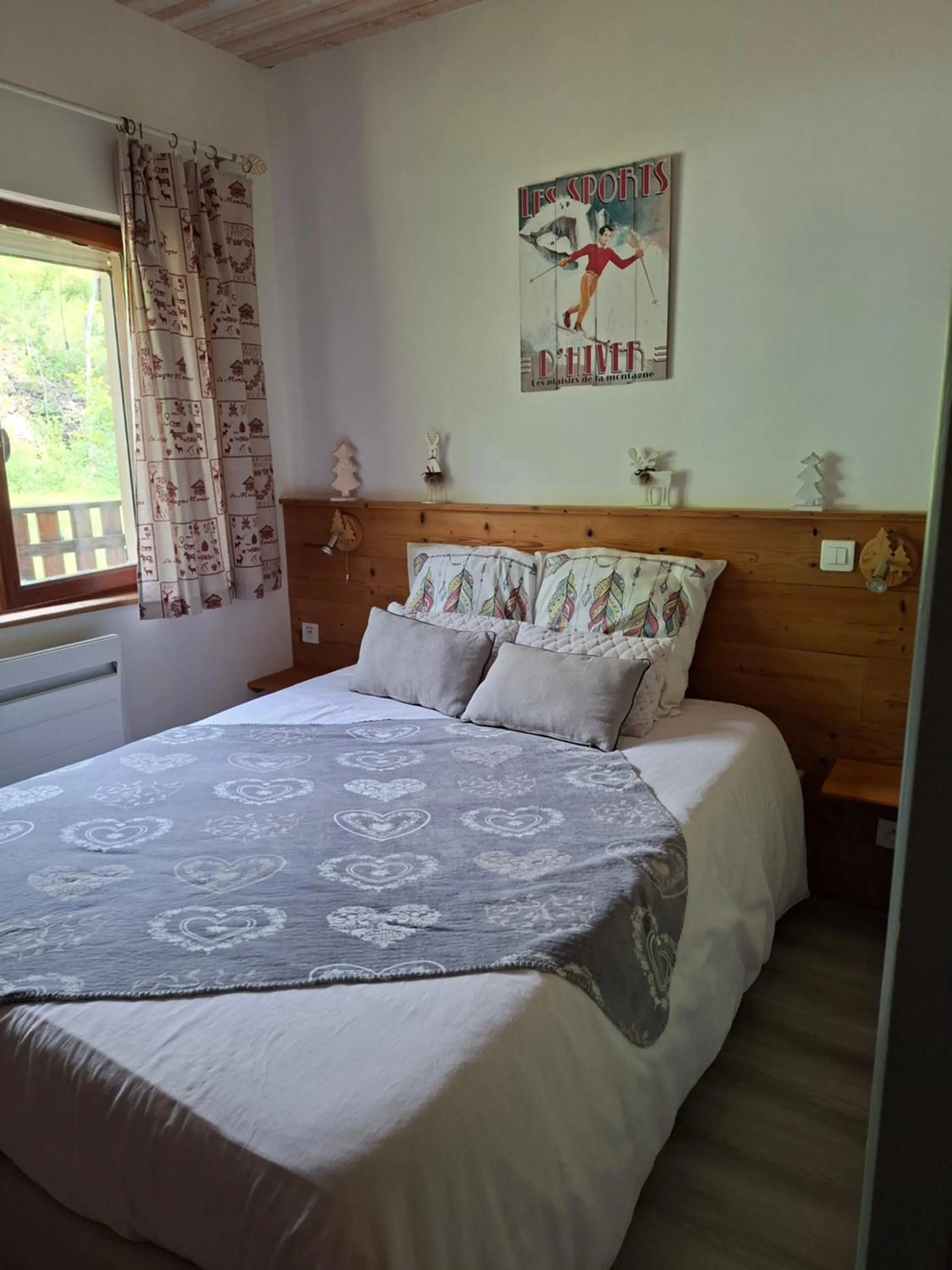 Bed in appartement indépendant chalet "les Ormes"