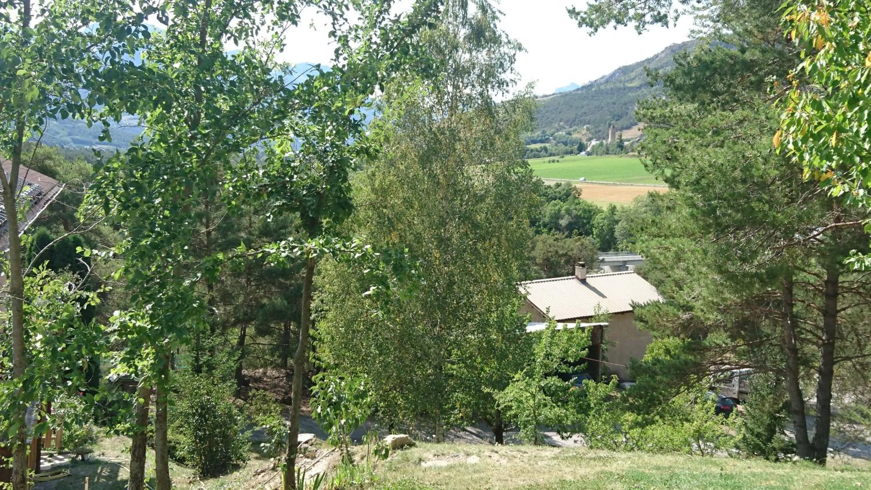 Property building in chambre les ormes