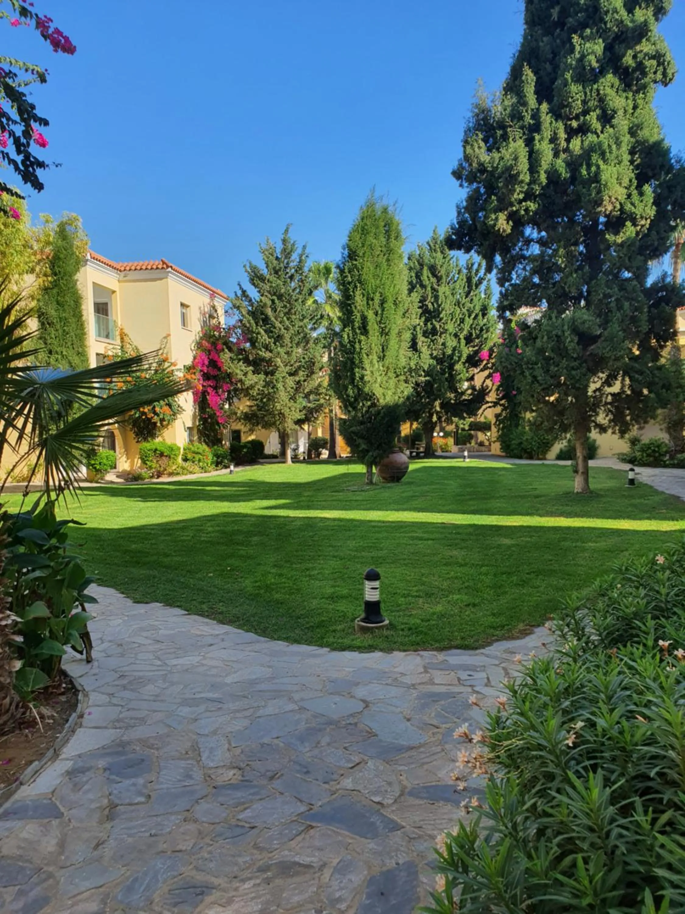 Garden in Malama Beach Holiday Village