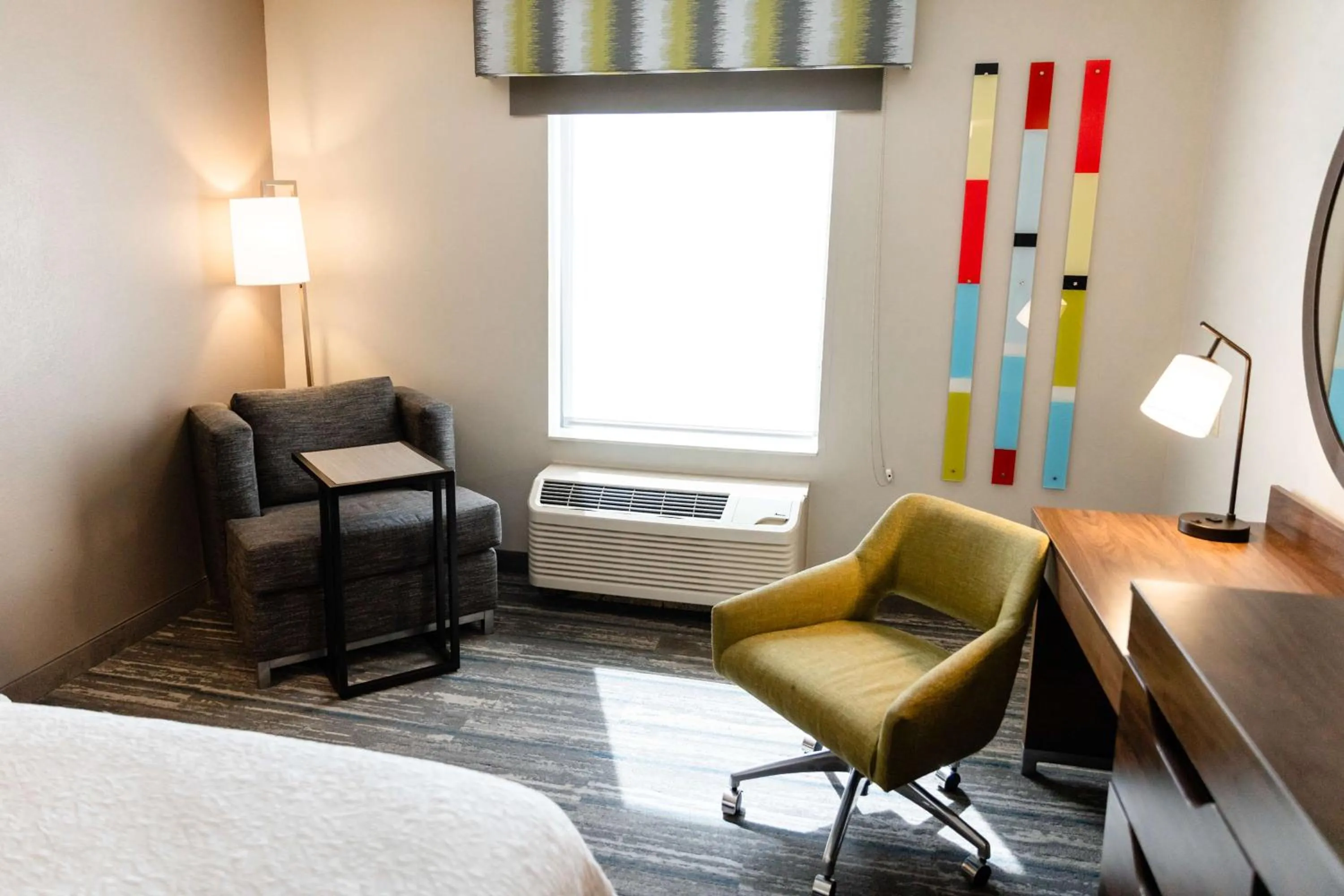 Bedroom, Bed in Hampton Inn & Suites Scottsbluff