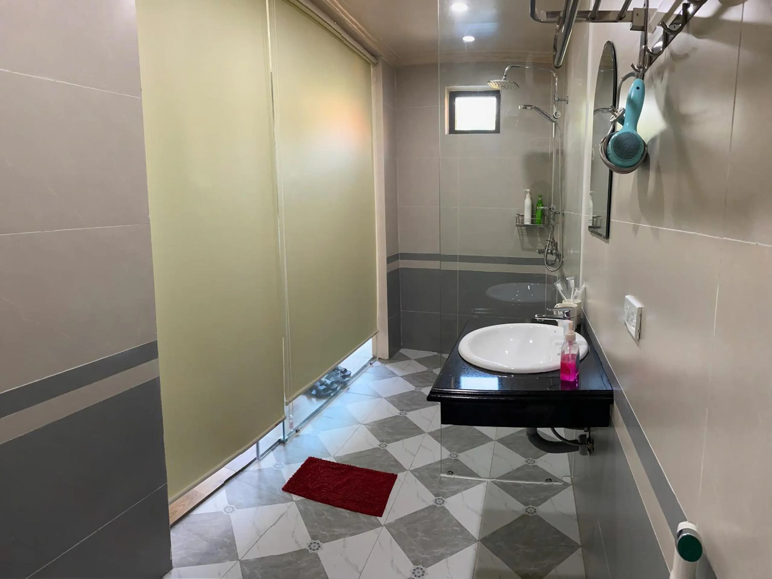 Shower in Tam Coc Westlake Homestay