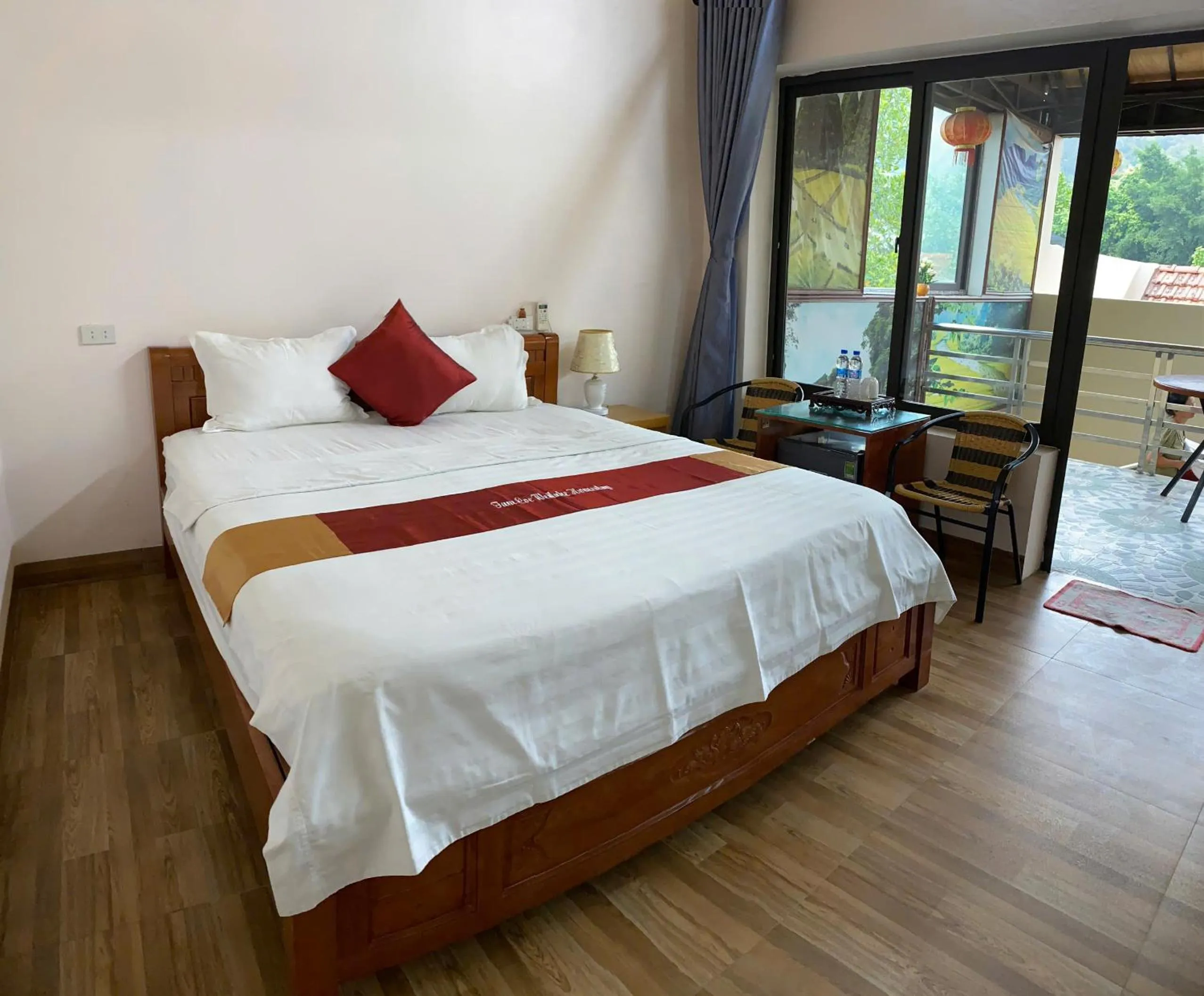 View (from property/room), Bed in Tam Coc Westlake Homestay