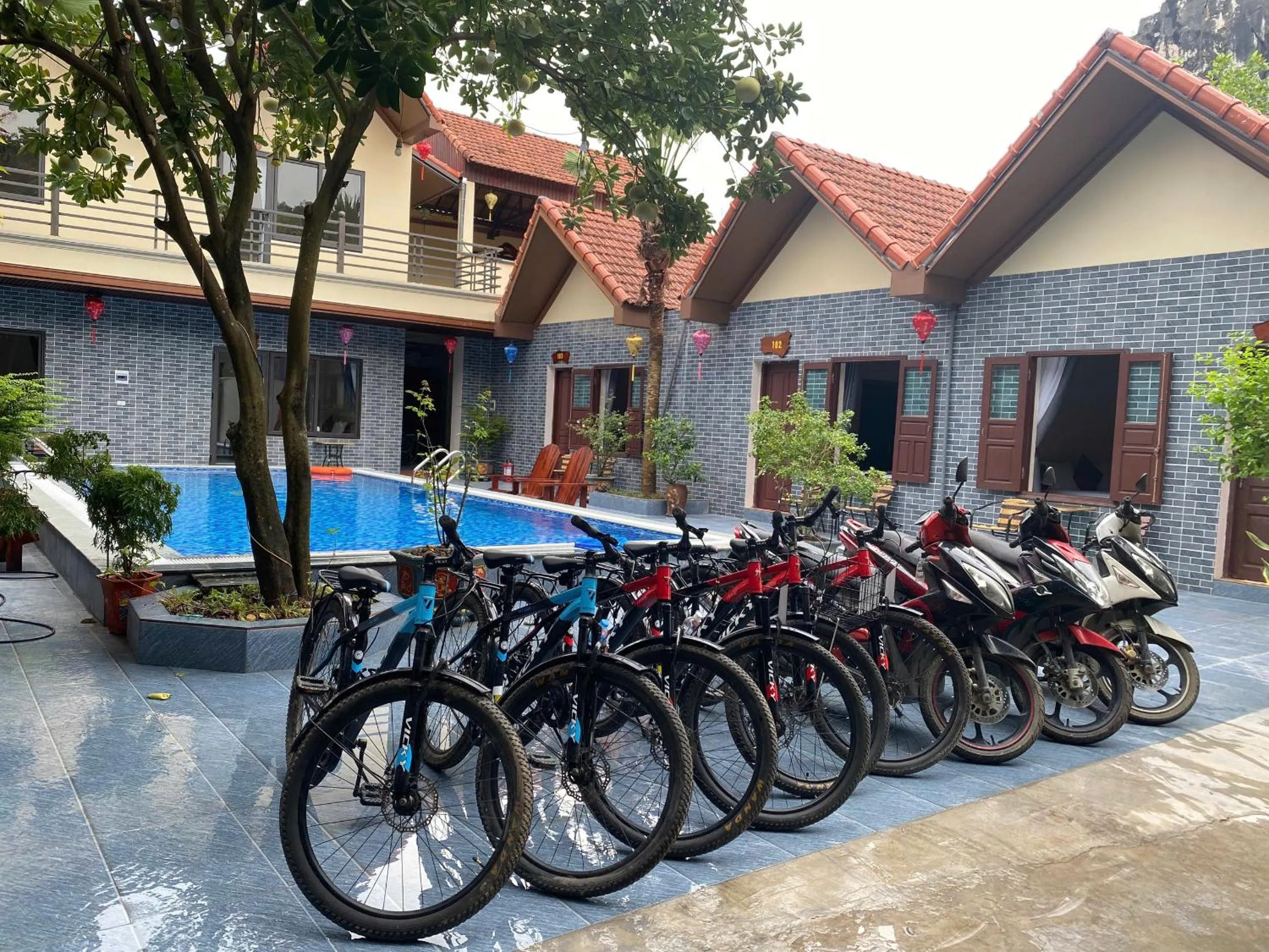 Cycling in Tam Coc Westlake Homestay