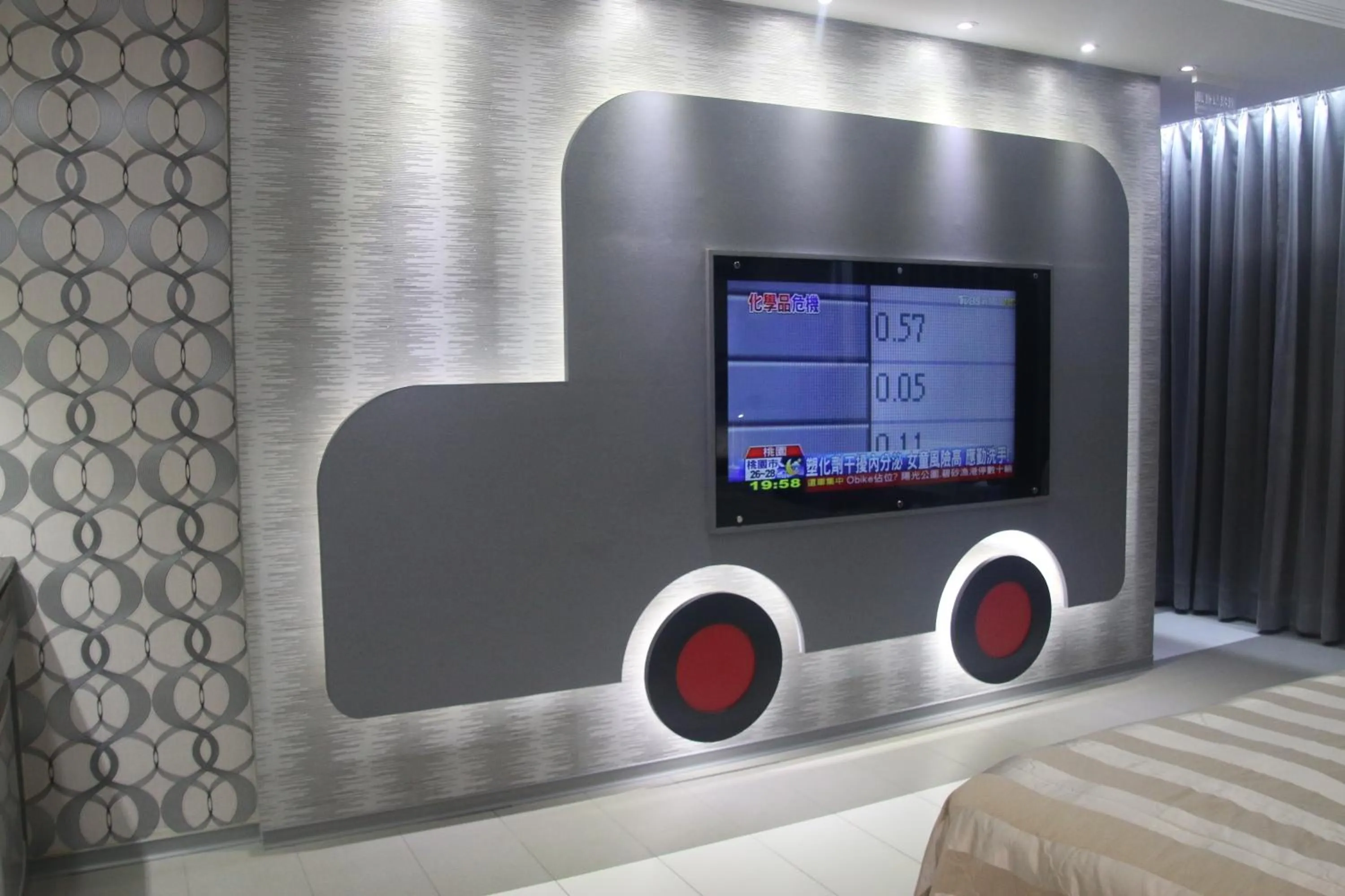 Bed in Kai-Hong Motel