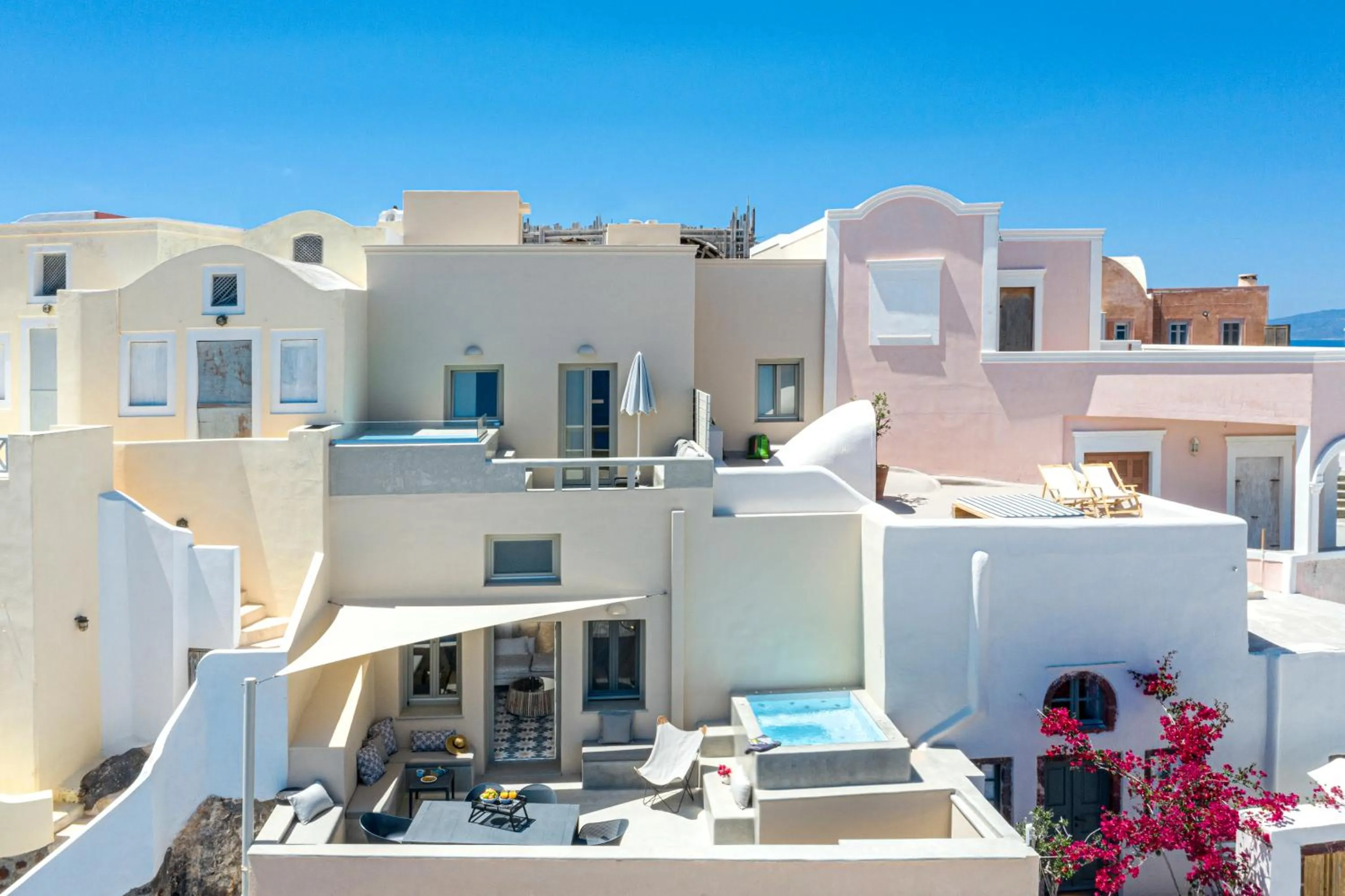 Property building in Caldera Houses Oia