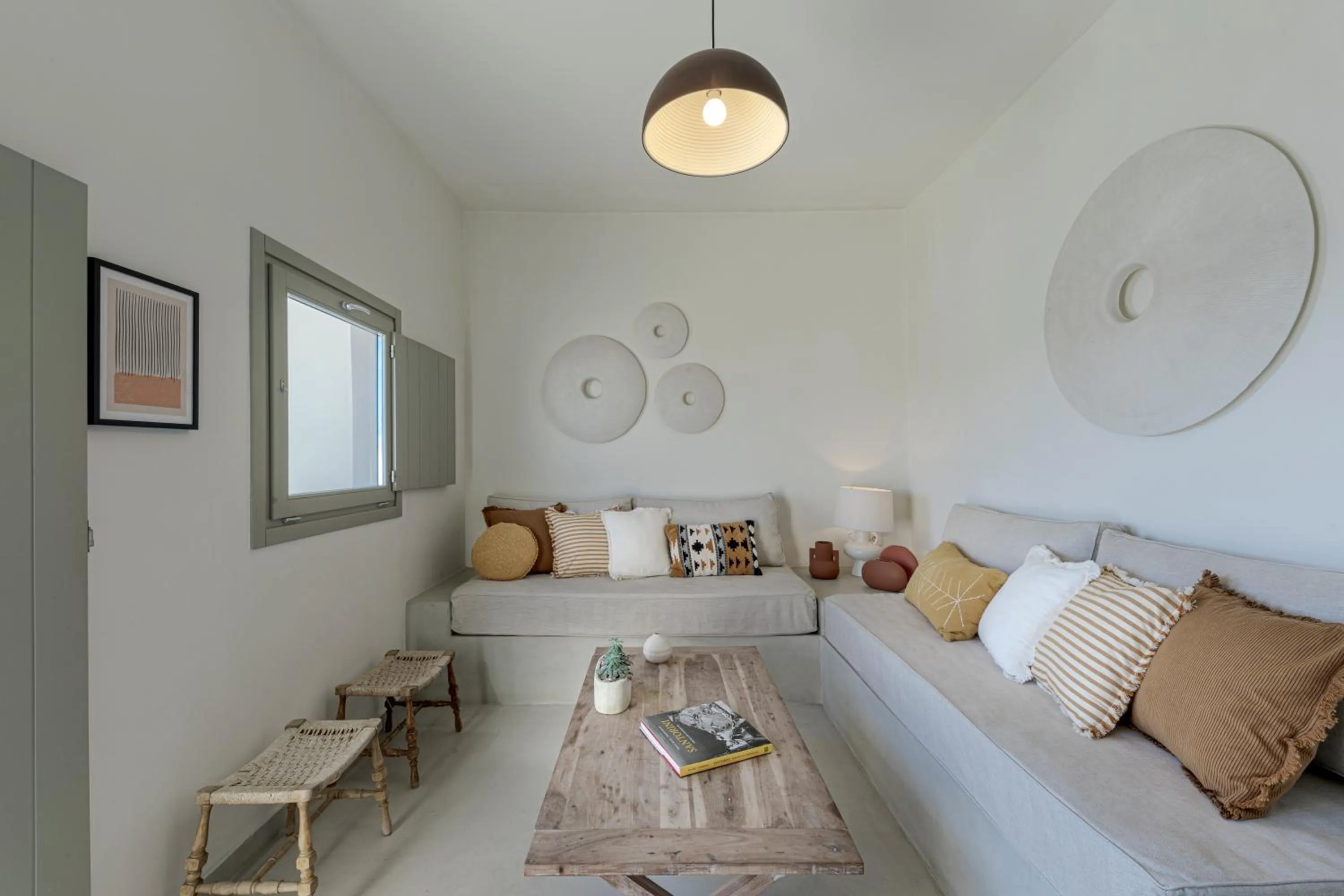 Living room, Bed in Caldera Houses Oia