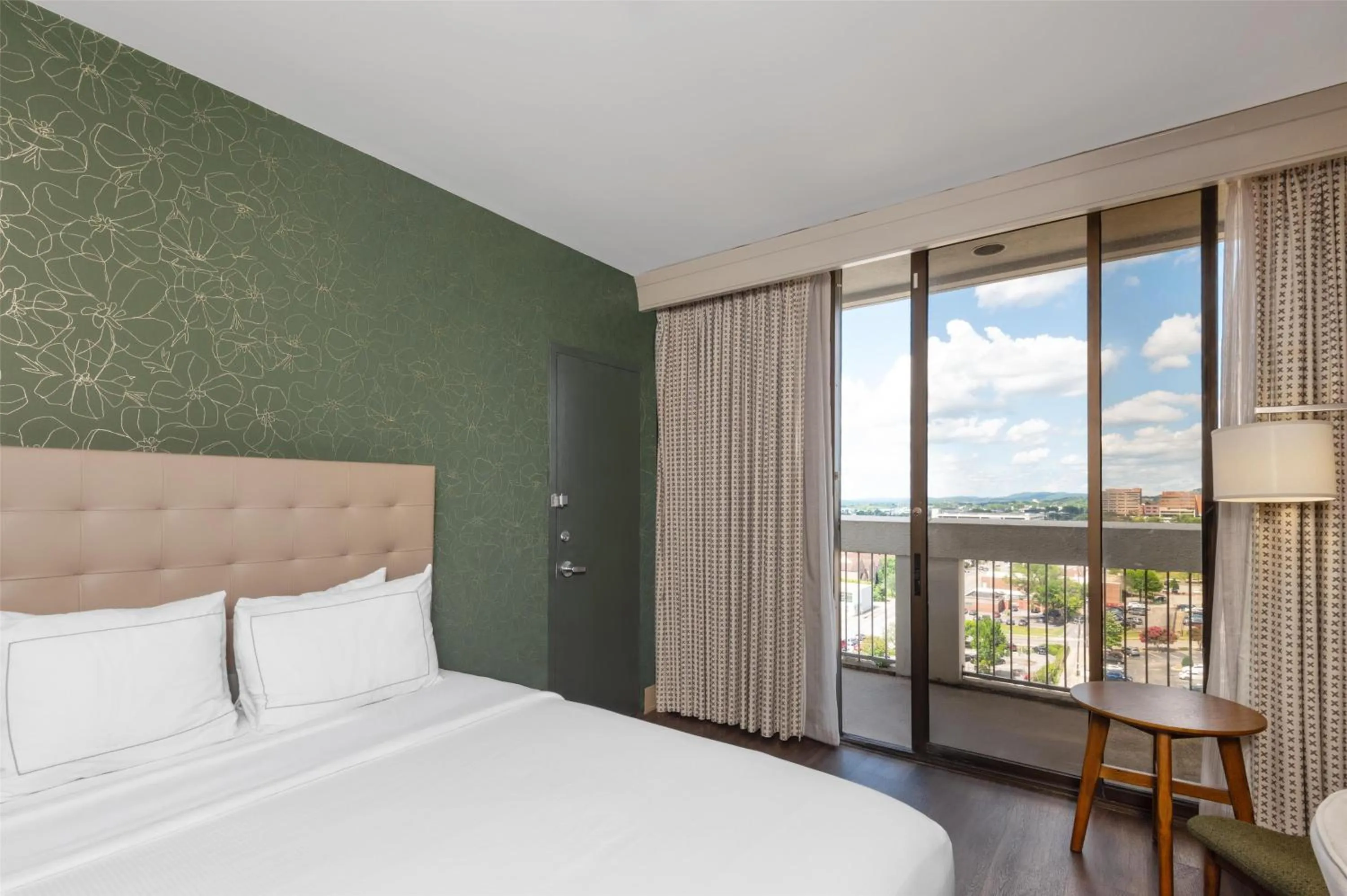 Bed in Hilton Birmingham Downtown at UAB