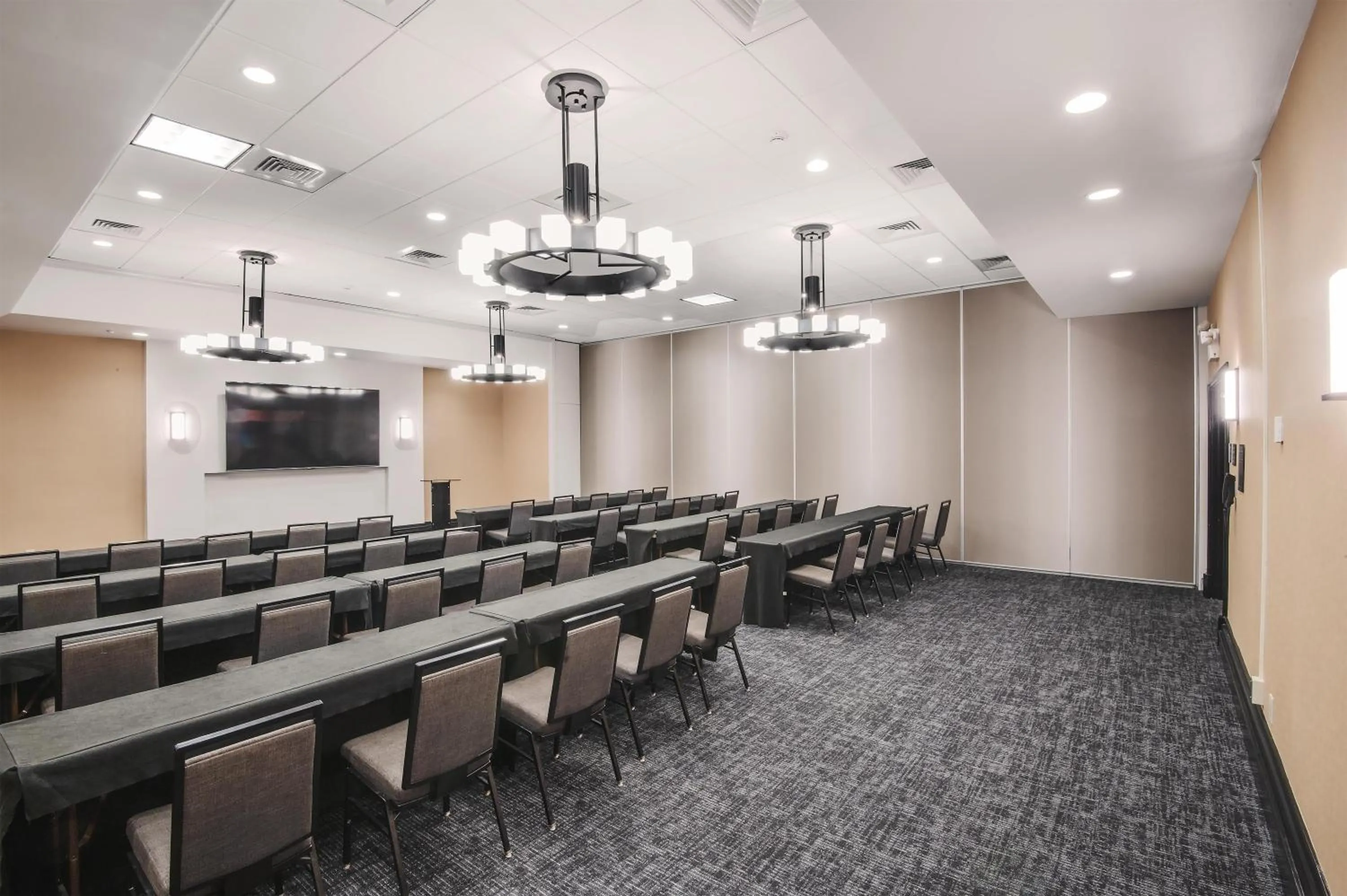 Meeting/conference room in Hilton Birmingham Downtown at UAB