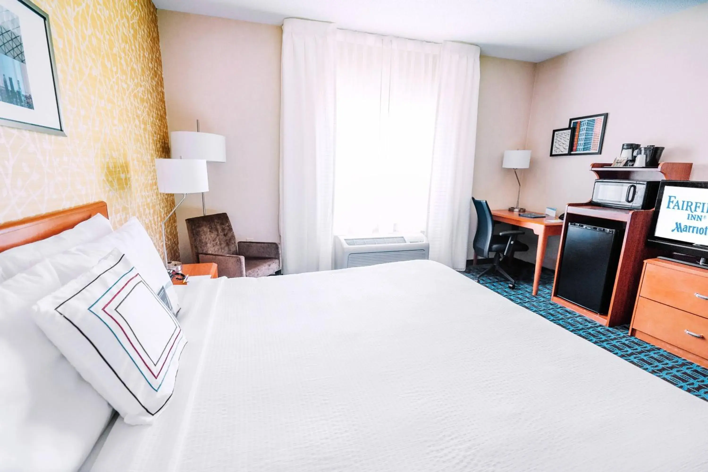 King Room in Fairfield by Marriott Medford Long Island King Room in Fairfield by Marriott Medford Long Island
