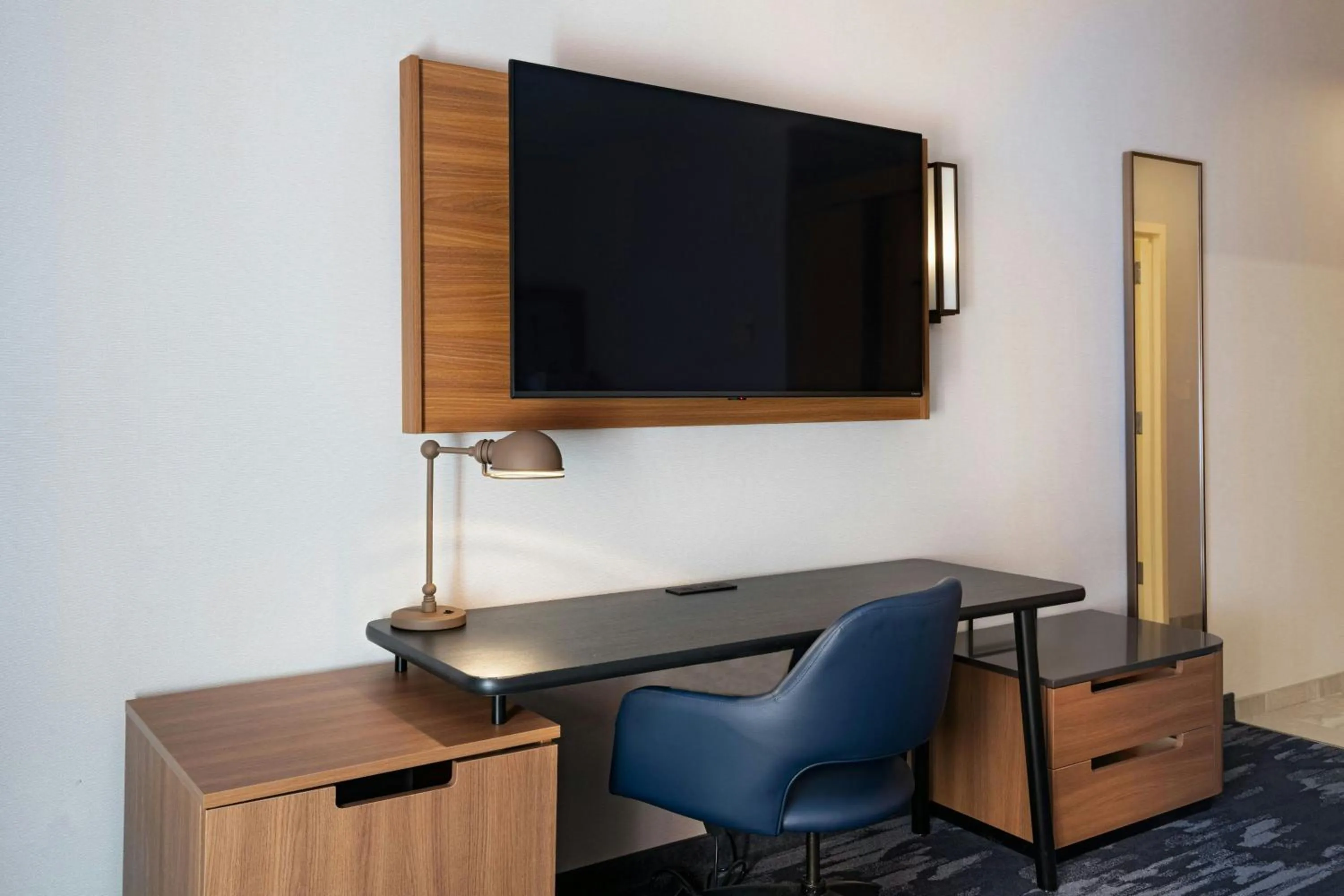 Photo of the whole room in Fairfield by Marriott Medford Long Island