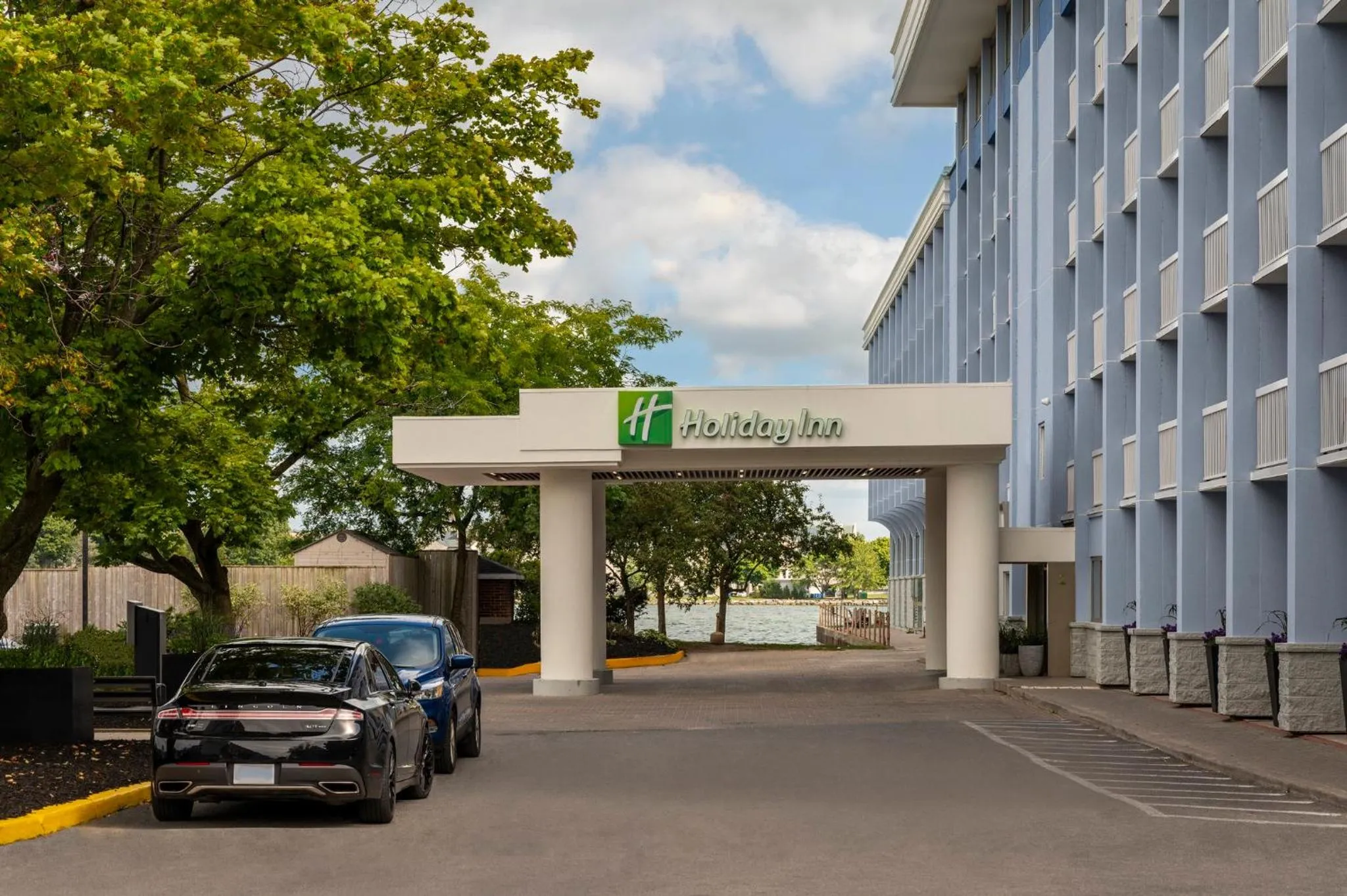 Property building in Holiday Inn Kingston - Waterfront by IHG
