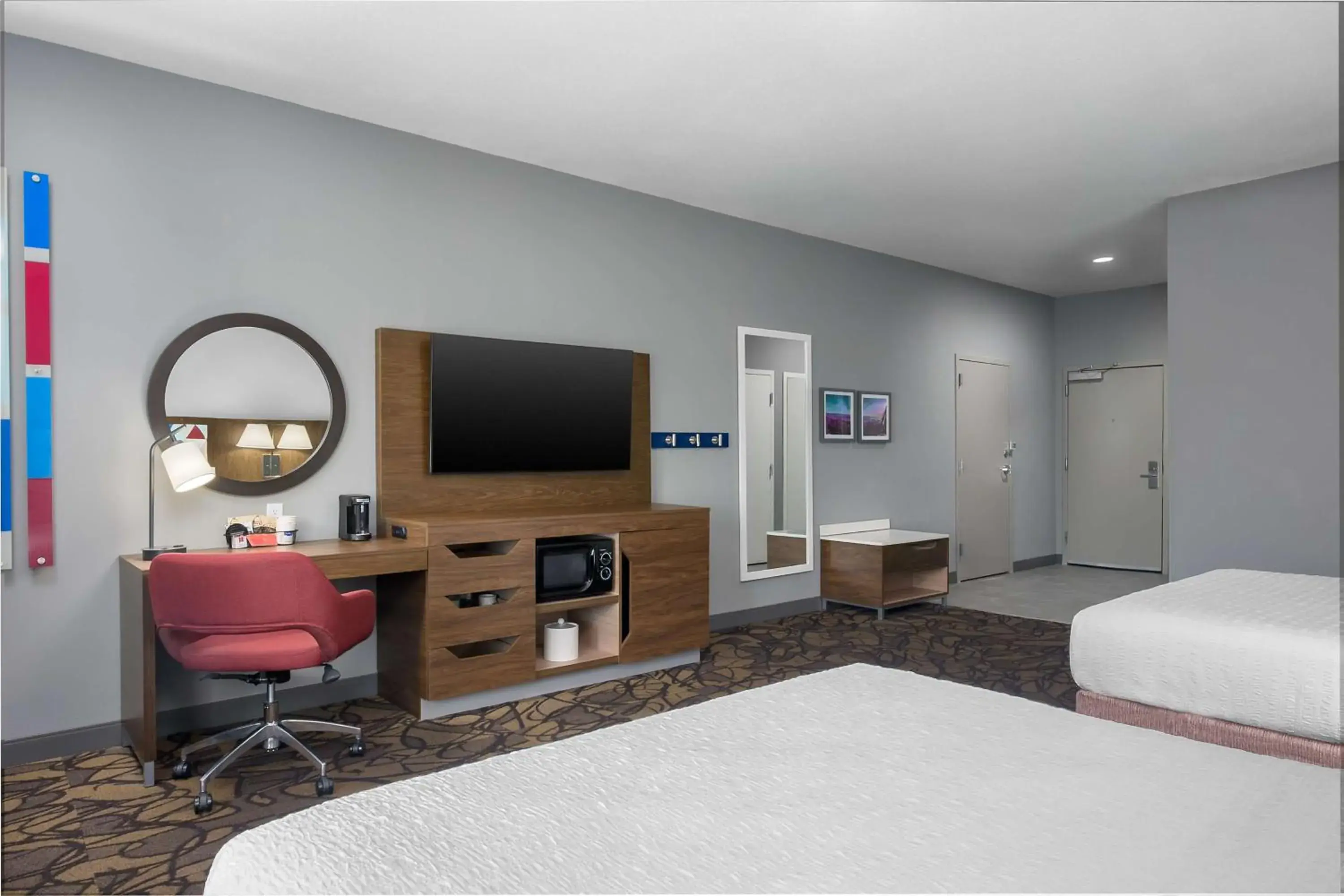 Room with Two Queen Beds - Non-Smoking in Hampton Inn & Suites Birmingham-Pelham - I-65 Room with Two Queen Beds - Non-Smoking in Hampton Inn & Suites Birmingham-Pelham - I-65