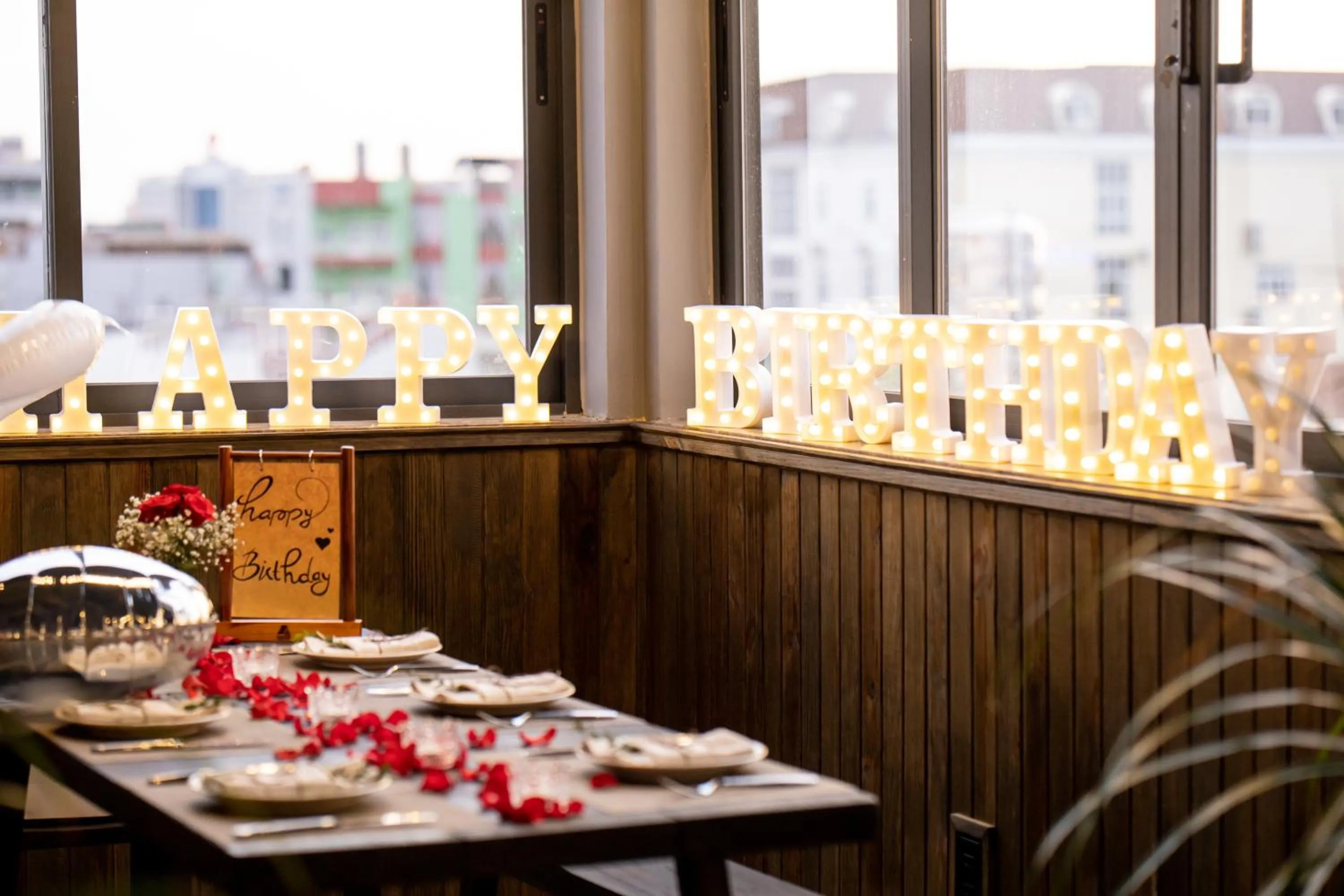 Restaurant/places to eat in Thanh Mai Hotel