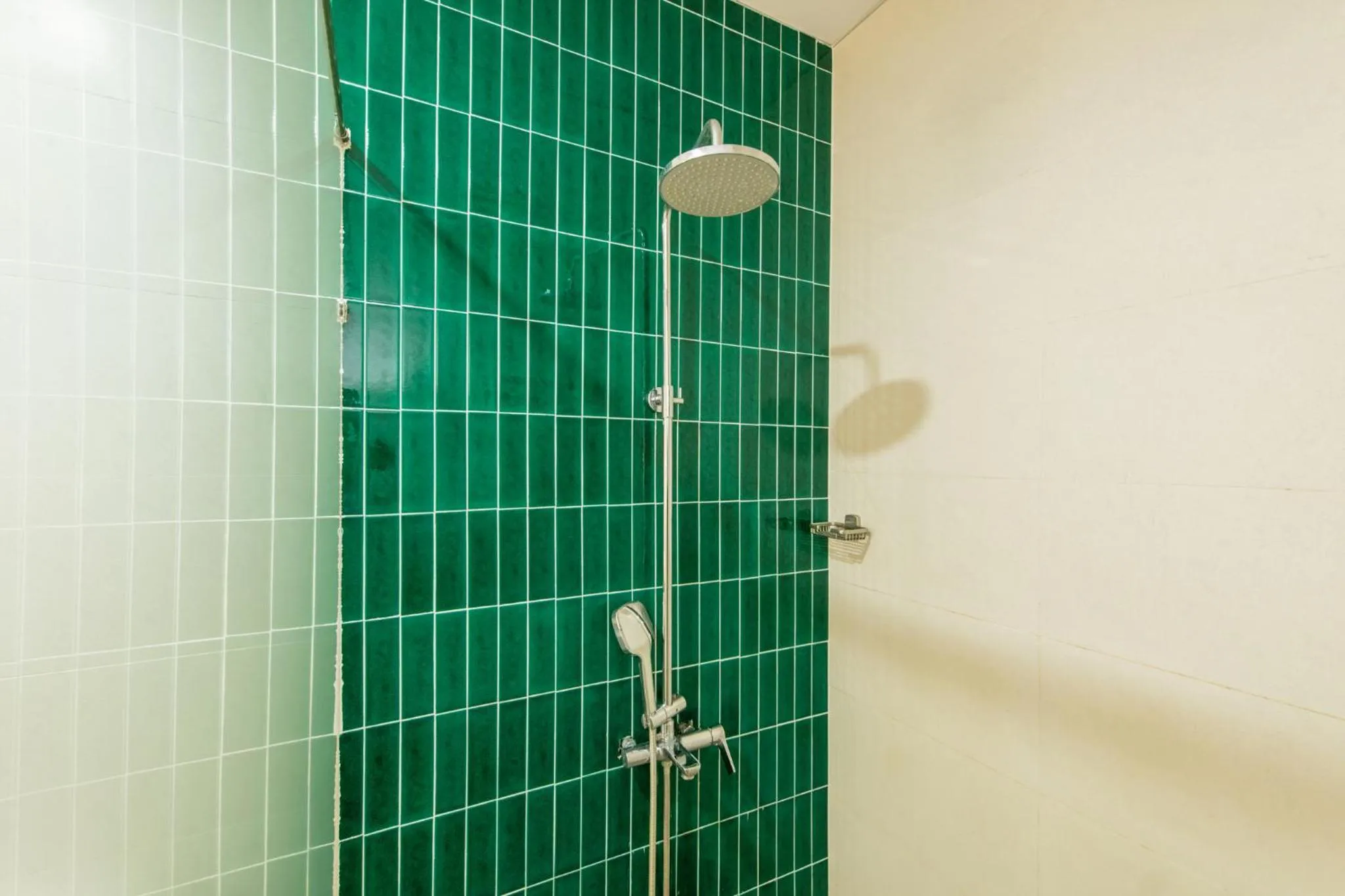 Shower in Thanh Mai Hotel