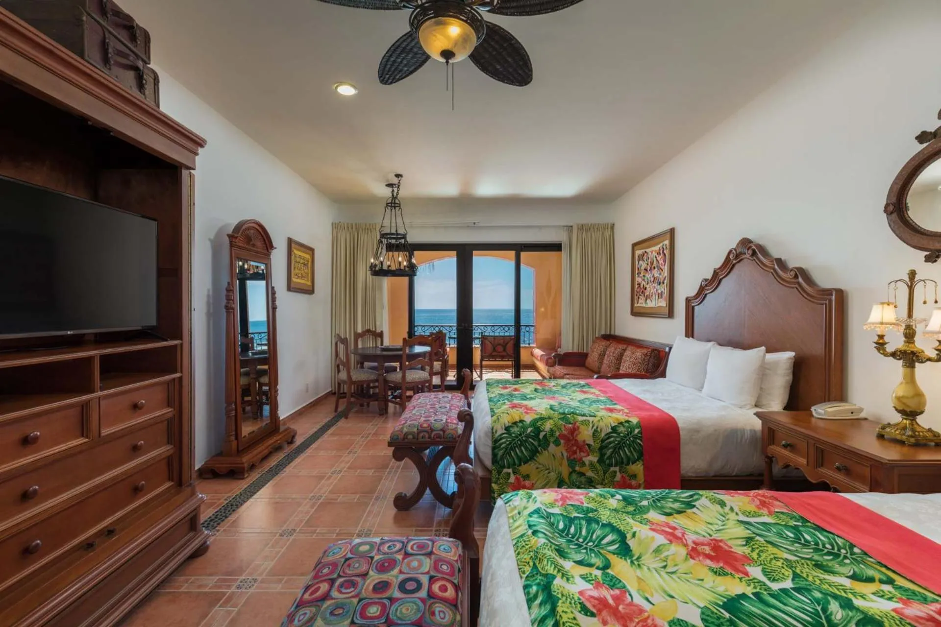 Bed in Hacienda Encantada Resort & Spa