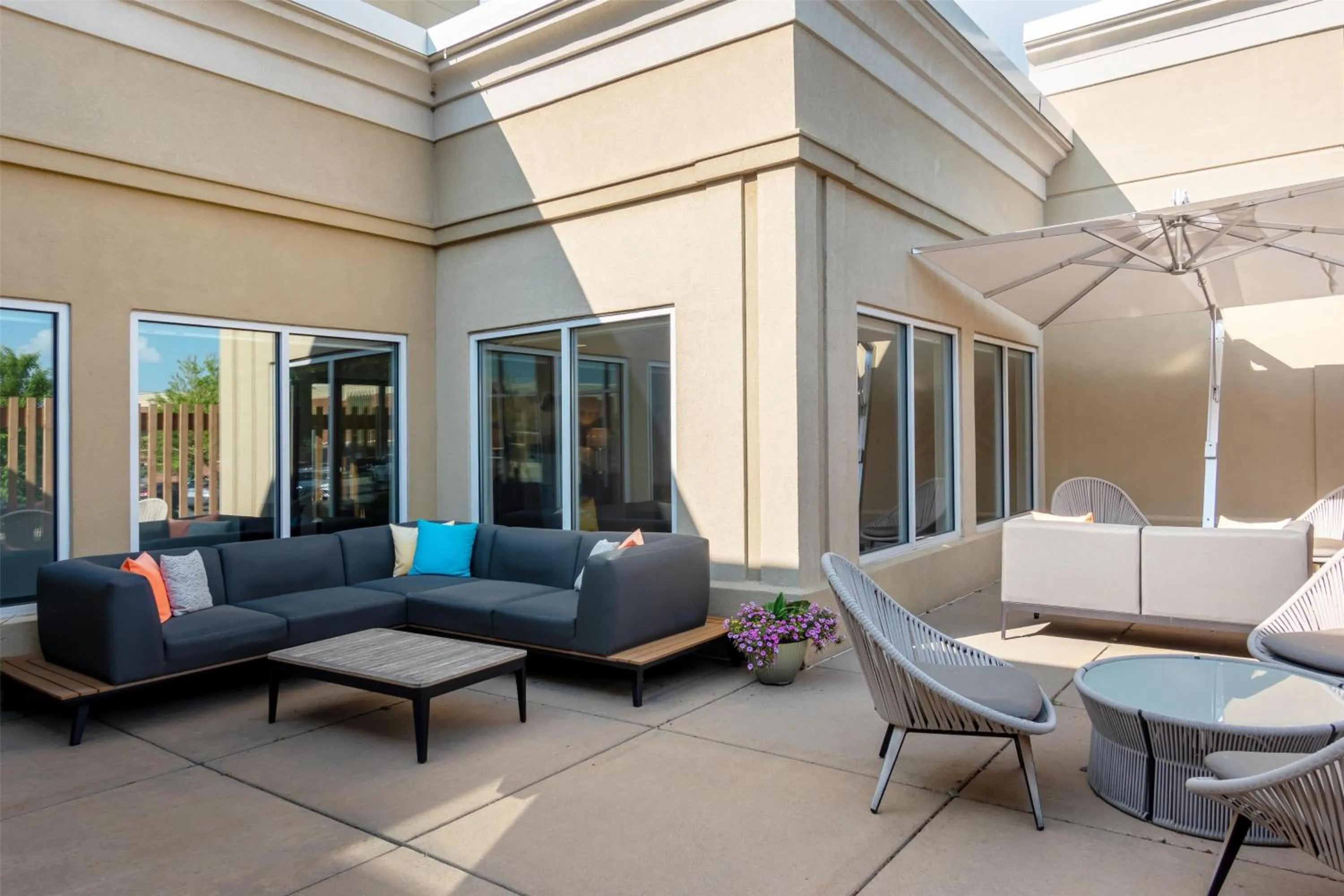 Patio in Hilton Garden Inn Billings