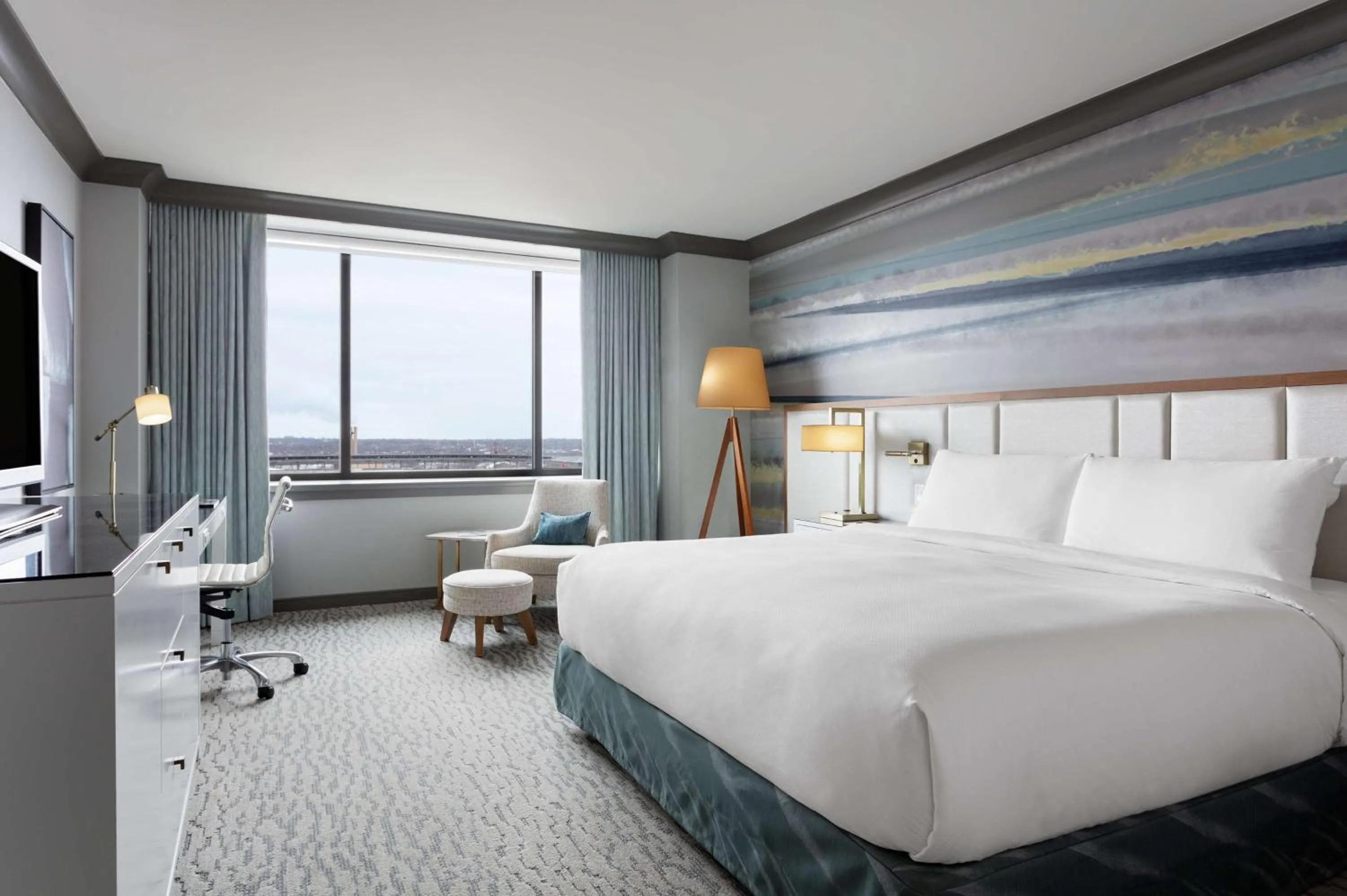 Bed in The Lofton Hotel Minneapolis, Tapestry Collection by Hilton