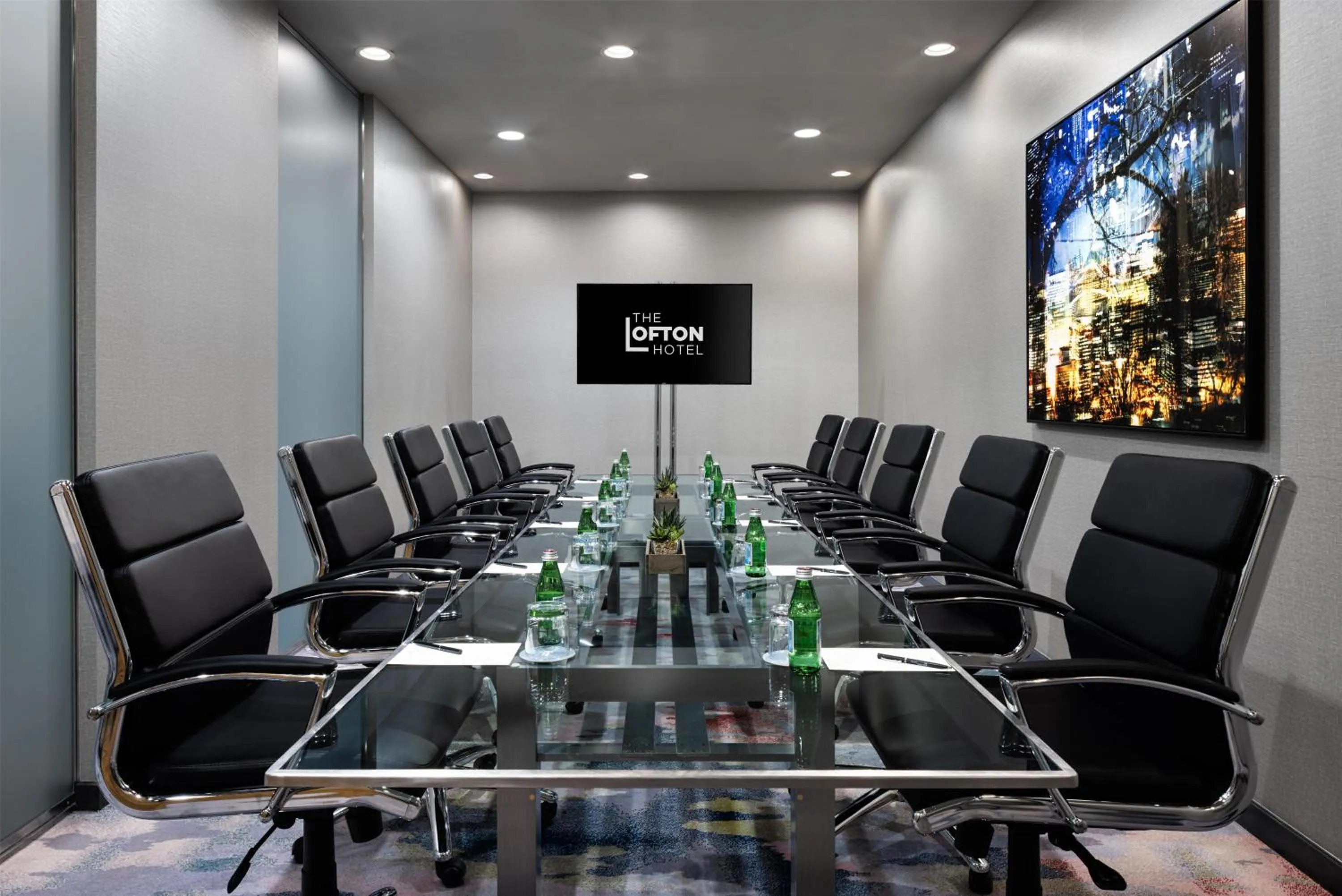 Meeting/conference room in The Lofton Hotel Minneapolis, Tapestry Collection by Hilton