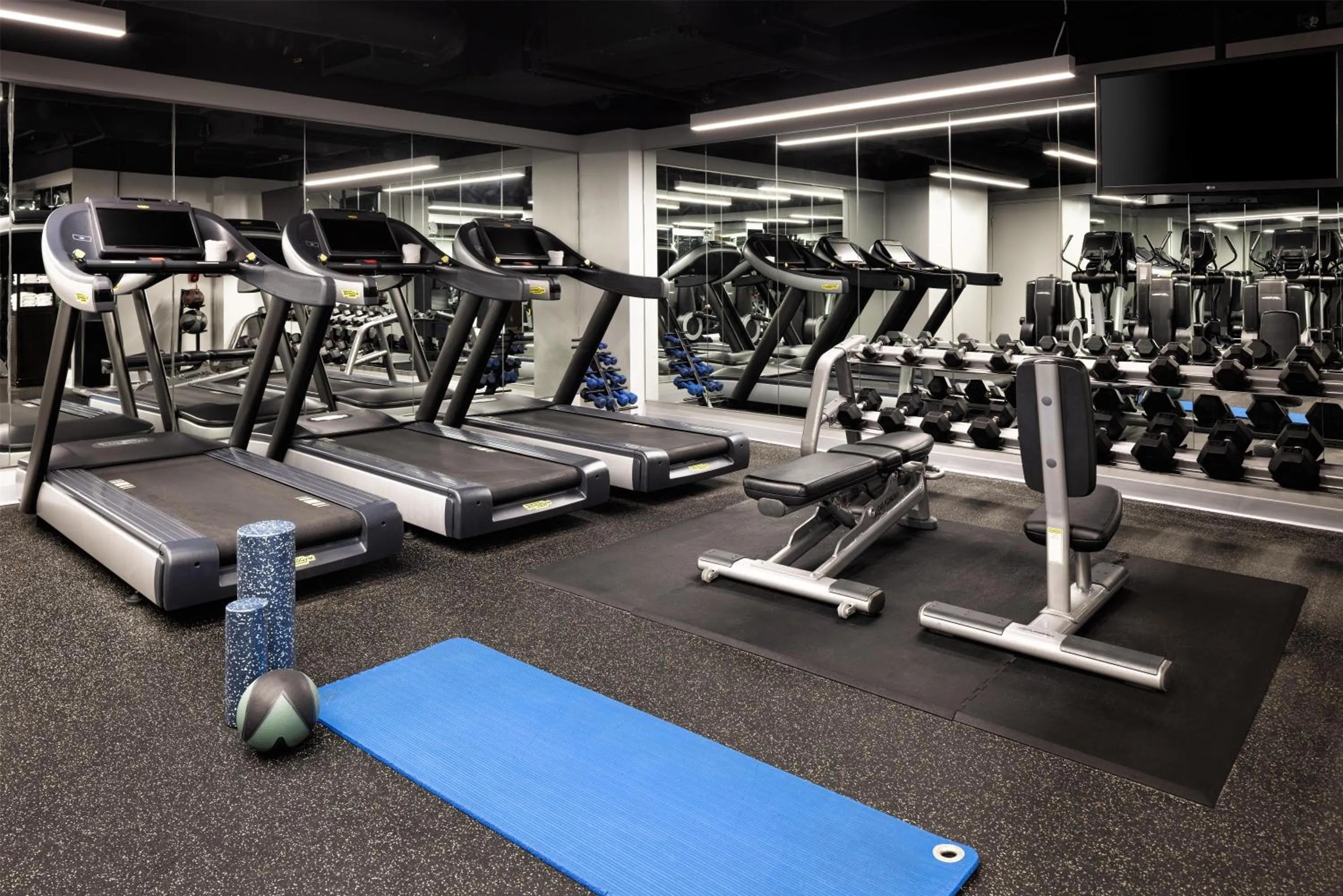 Fitness centre/facilities in The Lofton Hotel Minneapolis, Tapestry Collection by Hilton