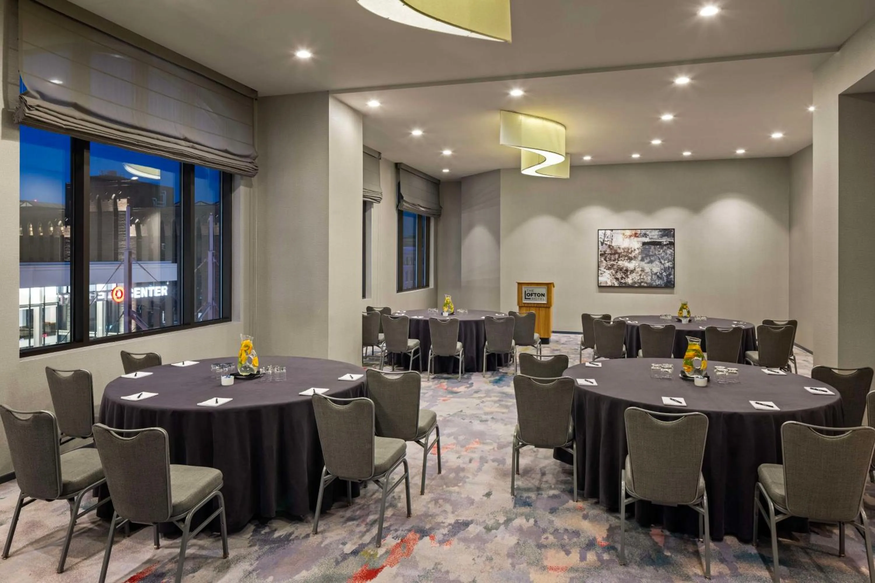 Meeting/conference room in The Lofton Hotel Minneapolis, Tapestry Collection by Hilton