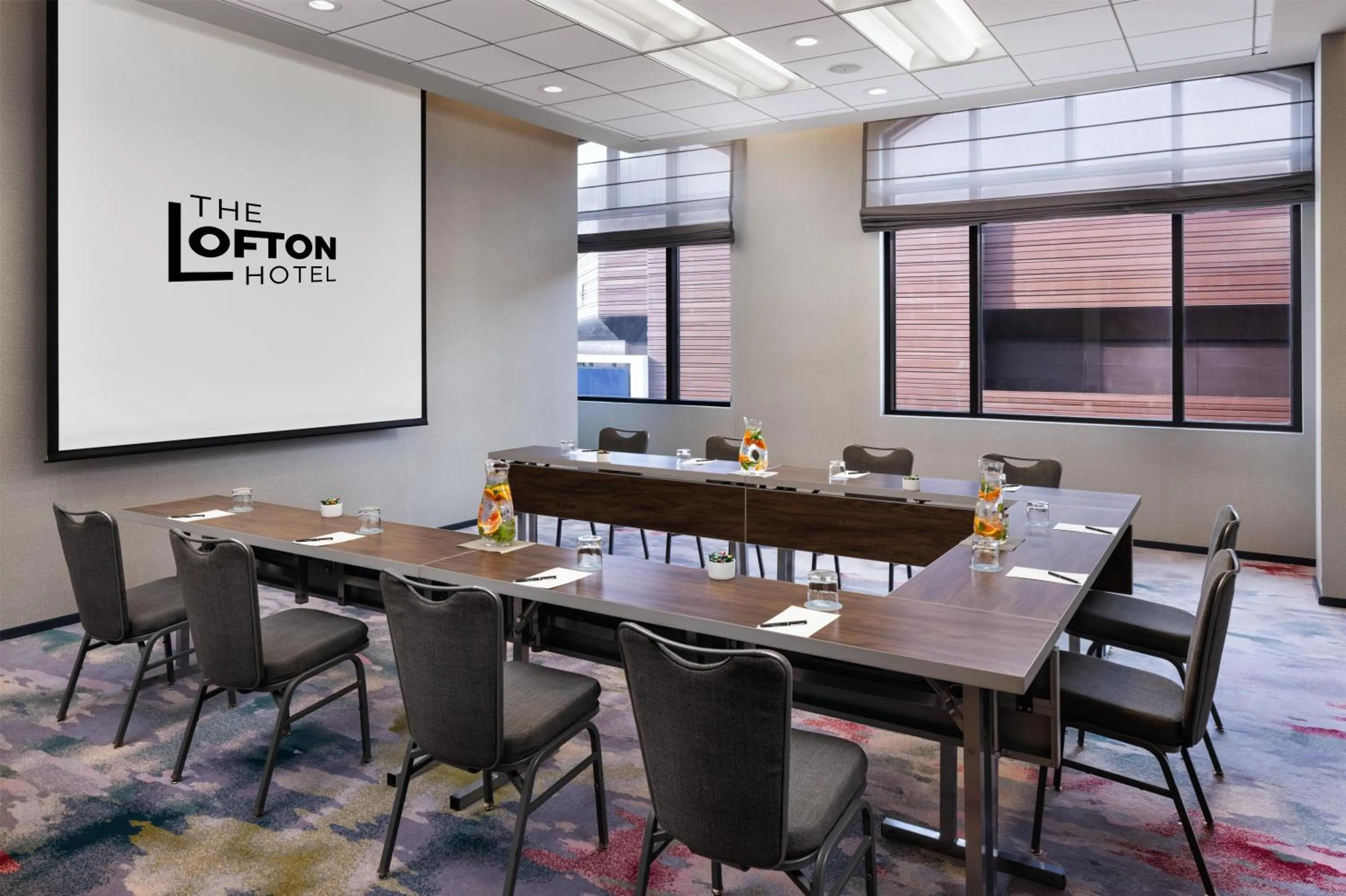 Meeting/conference room in The Lofton Hotel Minneapolis, Tapestry Collection by Hilton